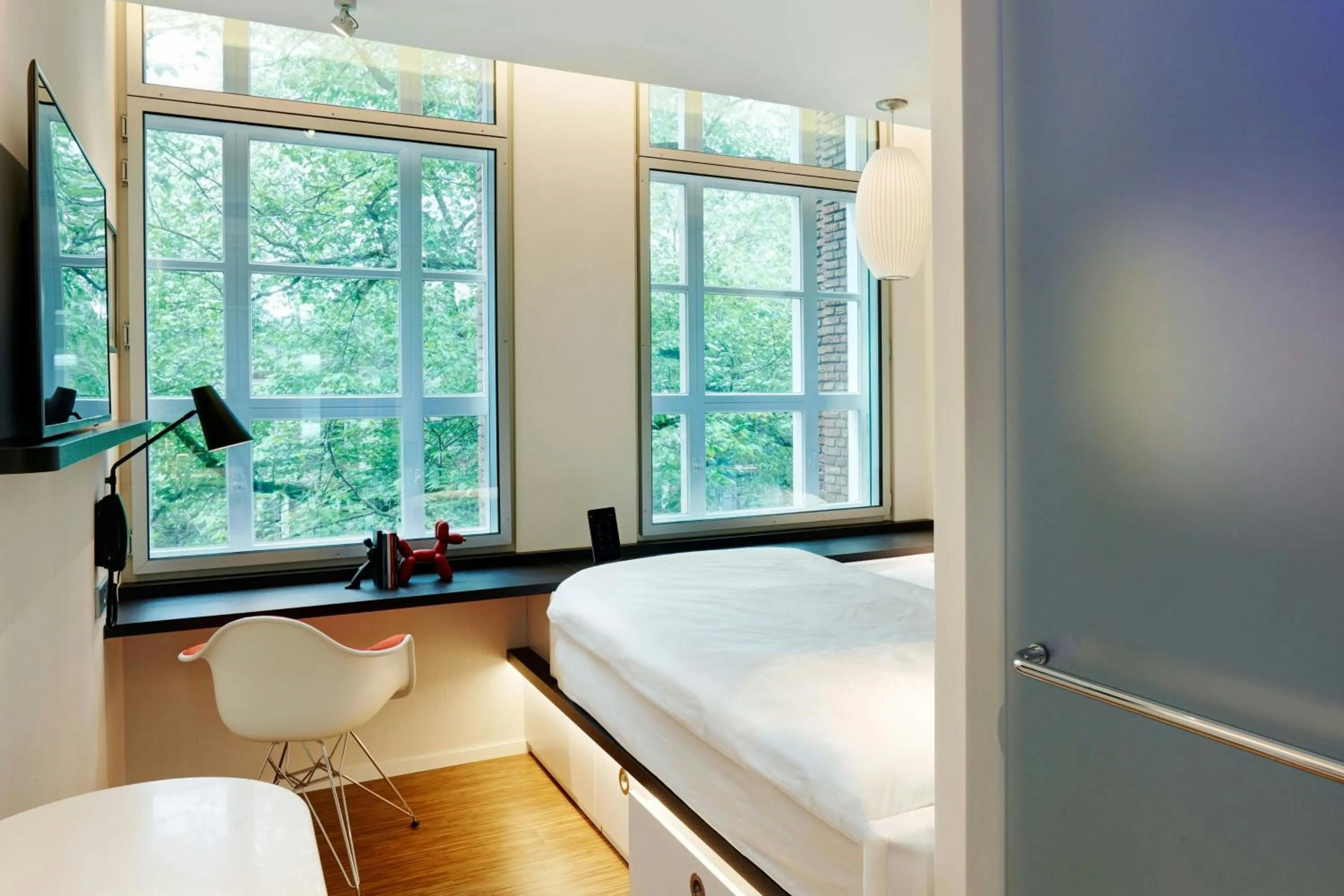 Bedroom, Bed in citizenM Amstel Amsterdam