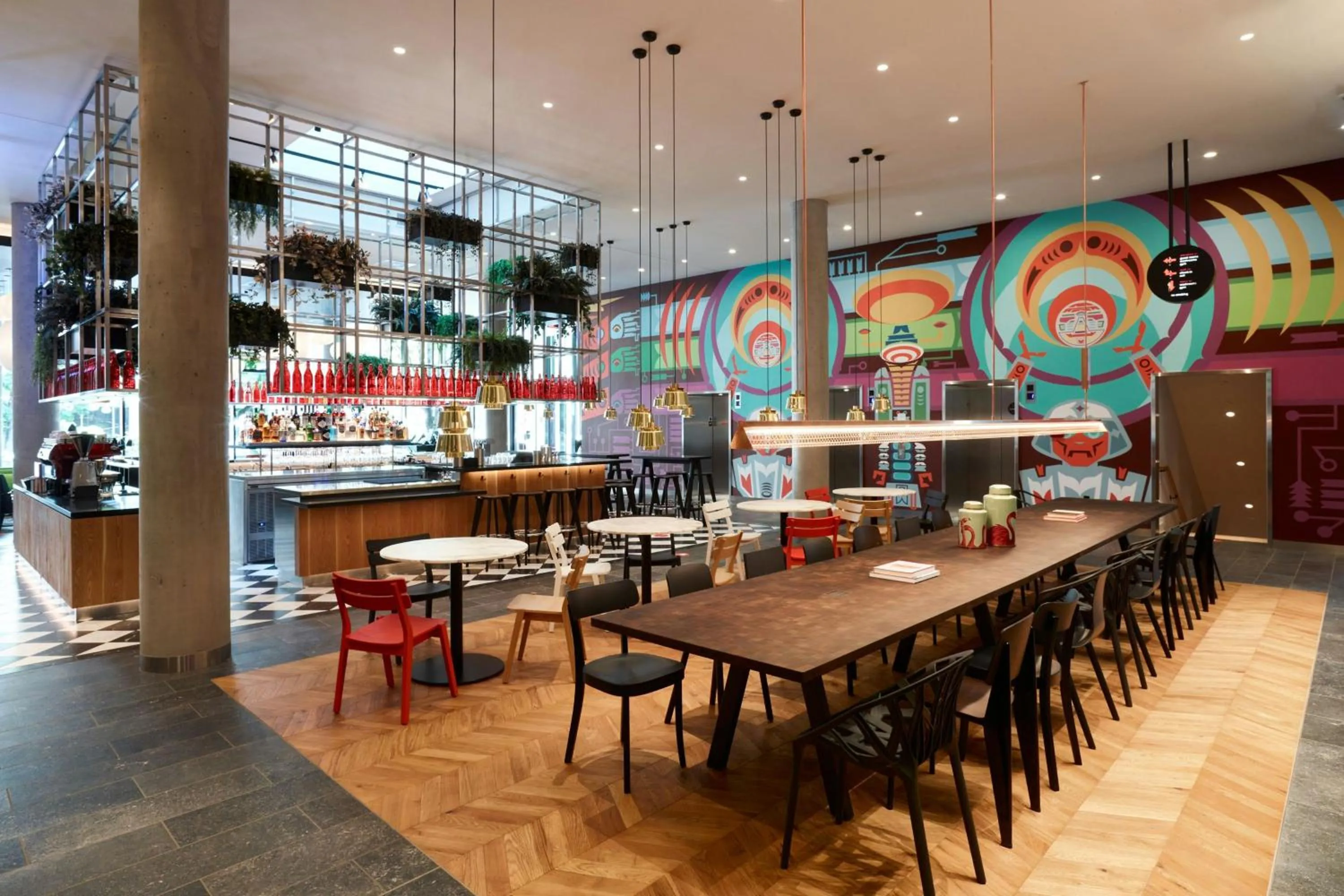 Restaurant/places to eat in citizenM Seattle South Lake
