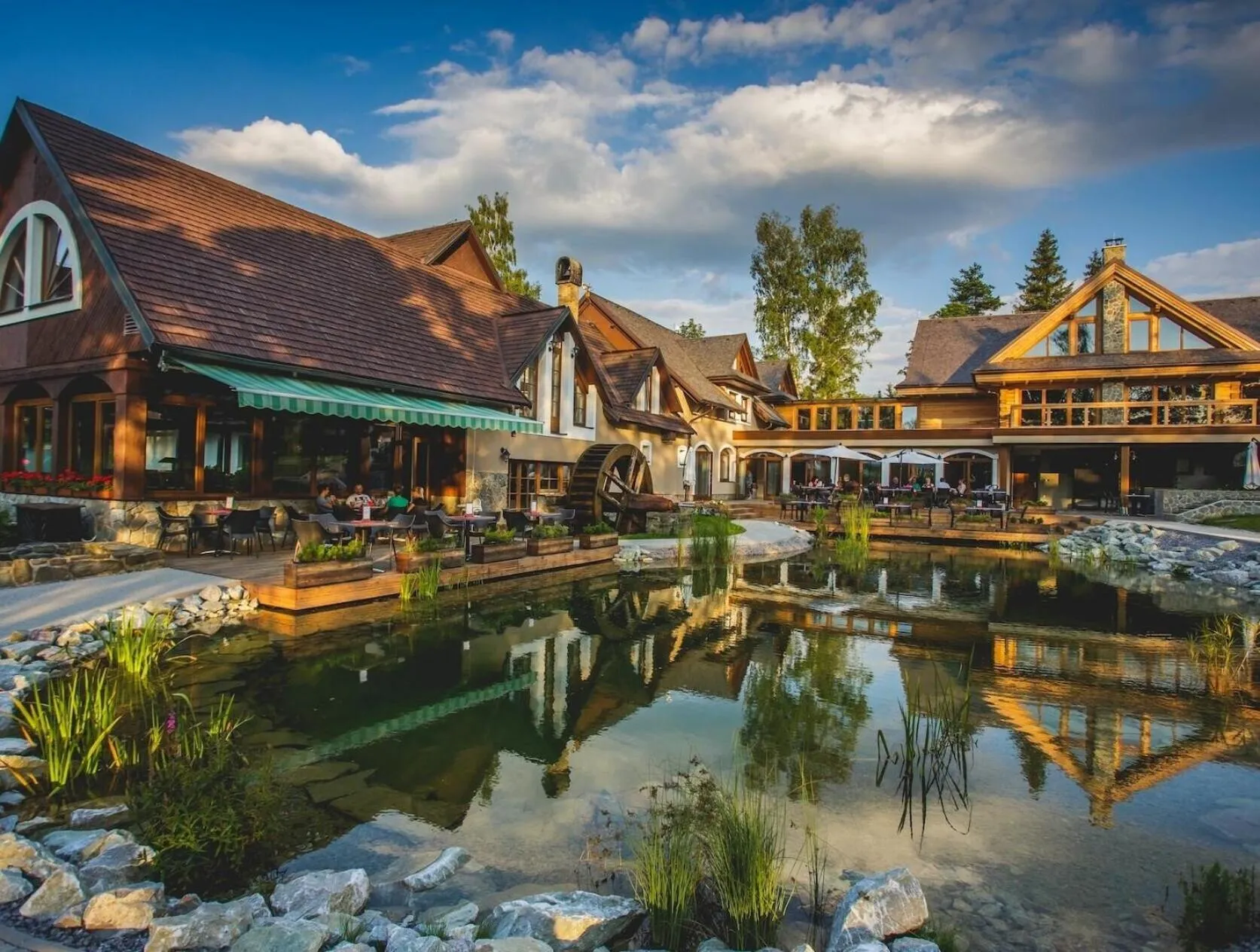 Restaurant/places to eat in Oravský Háj Garden Hotel & Resort