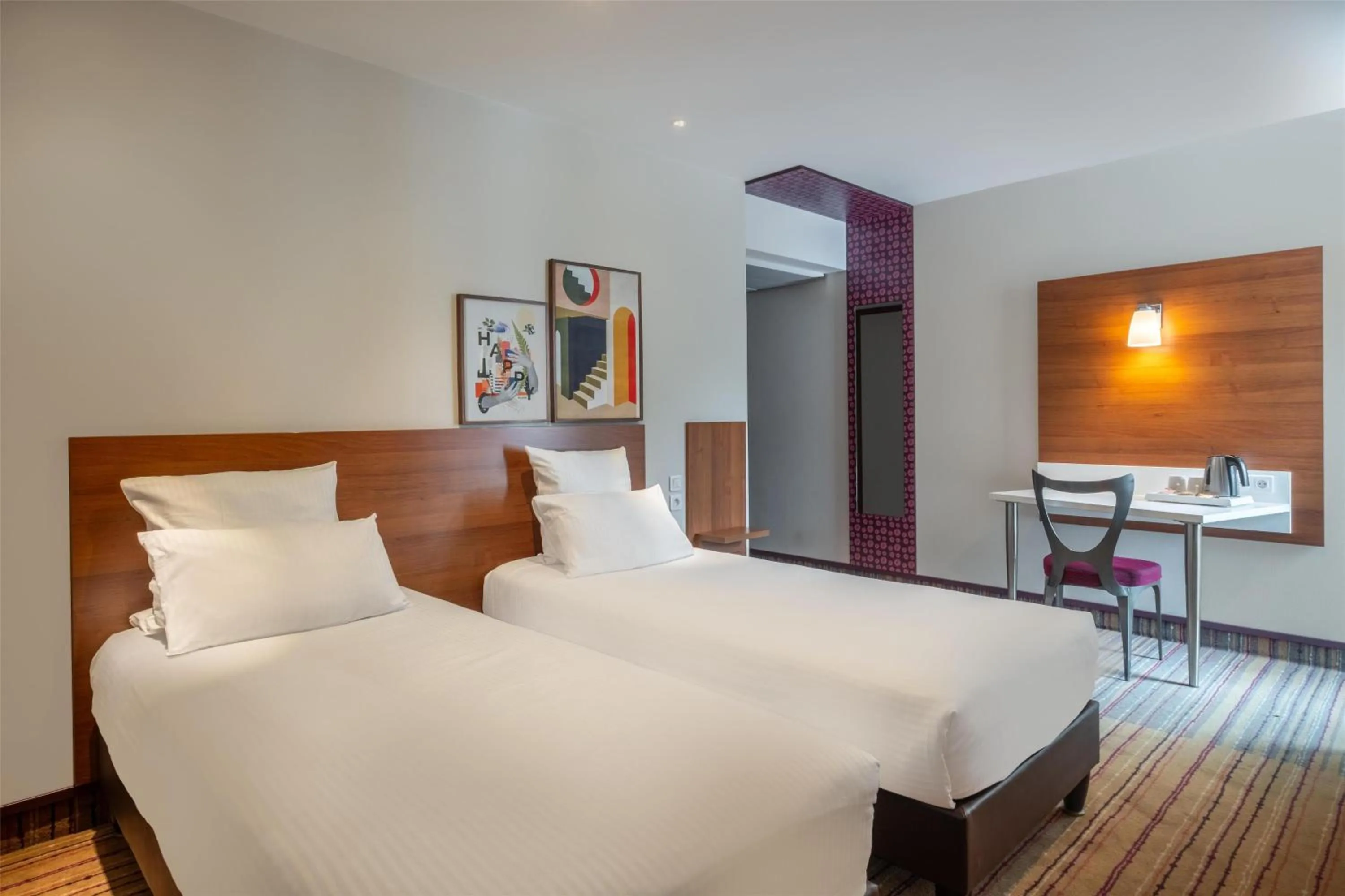 Bed in Spark by Hilton Lyon Ouest
