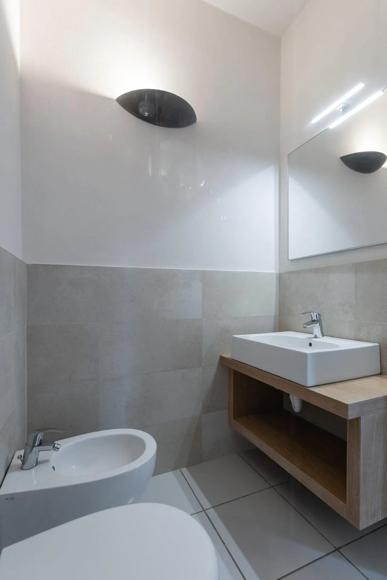 Bathroom in Hotel Delfino