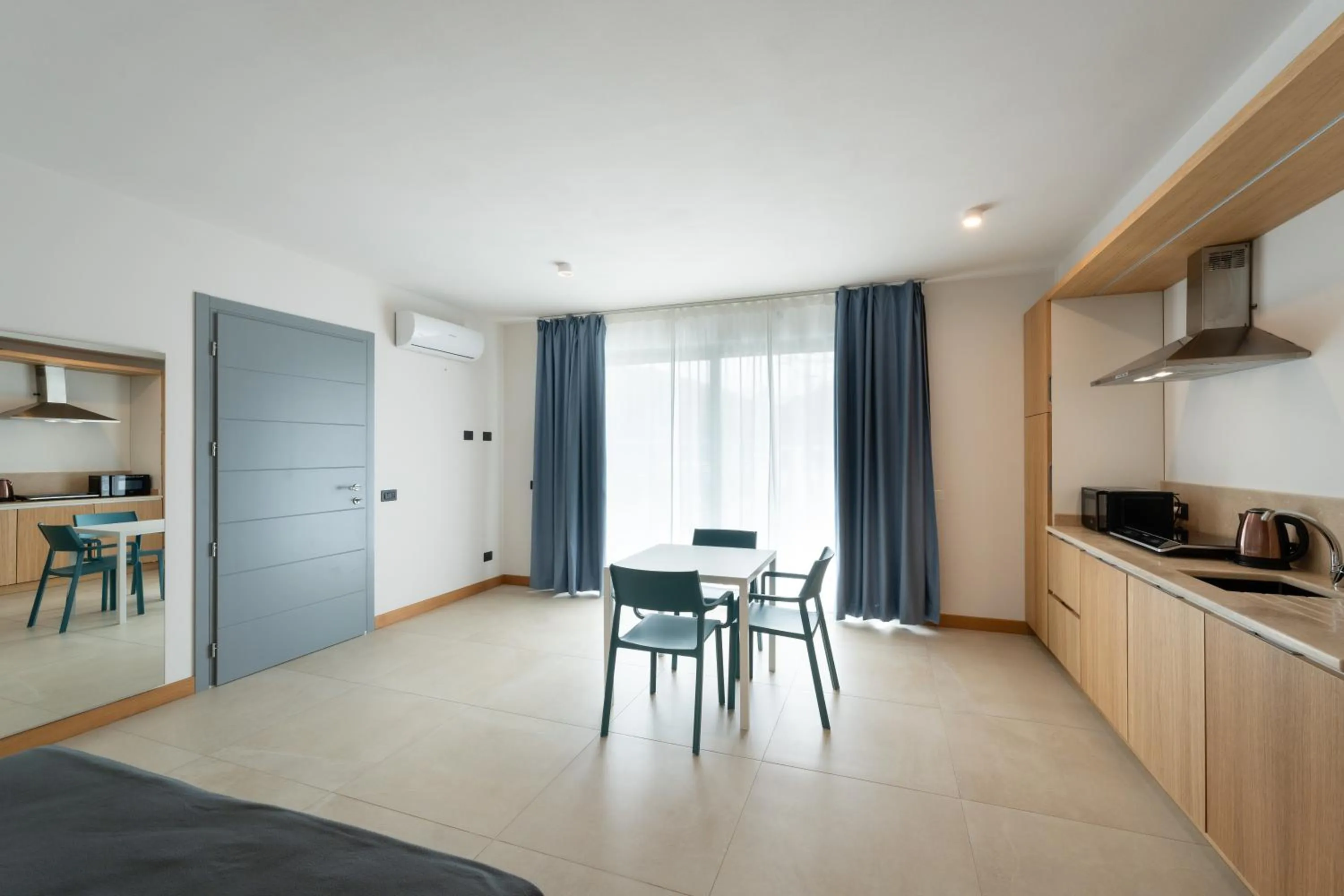 Bedroom in Hotel Delfino