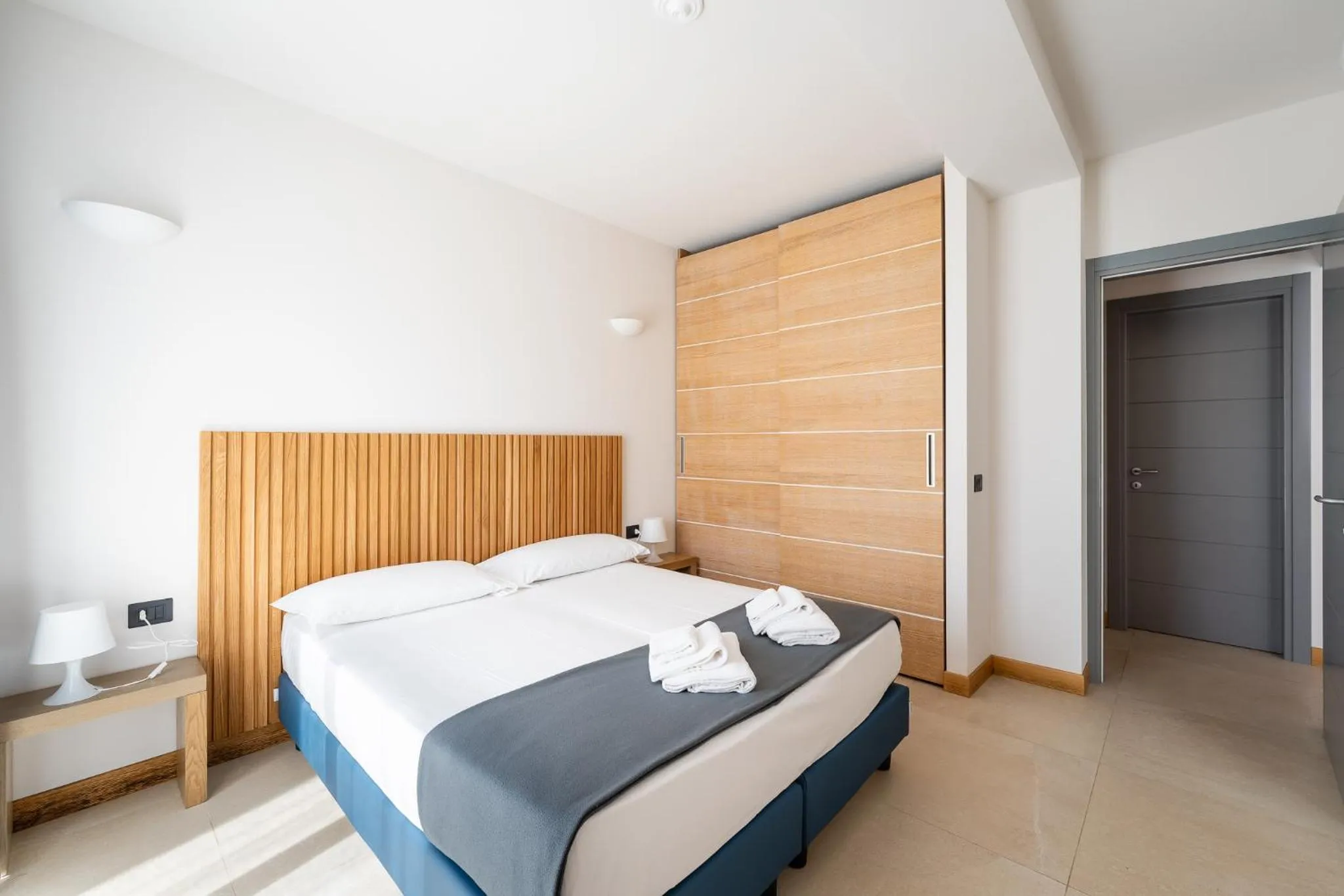 Bedroom, Bed in Hotel Delfino