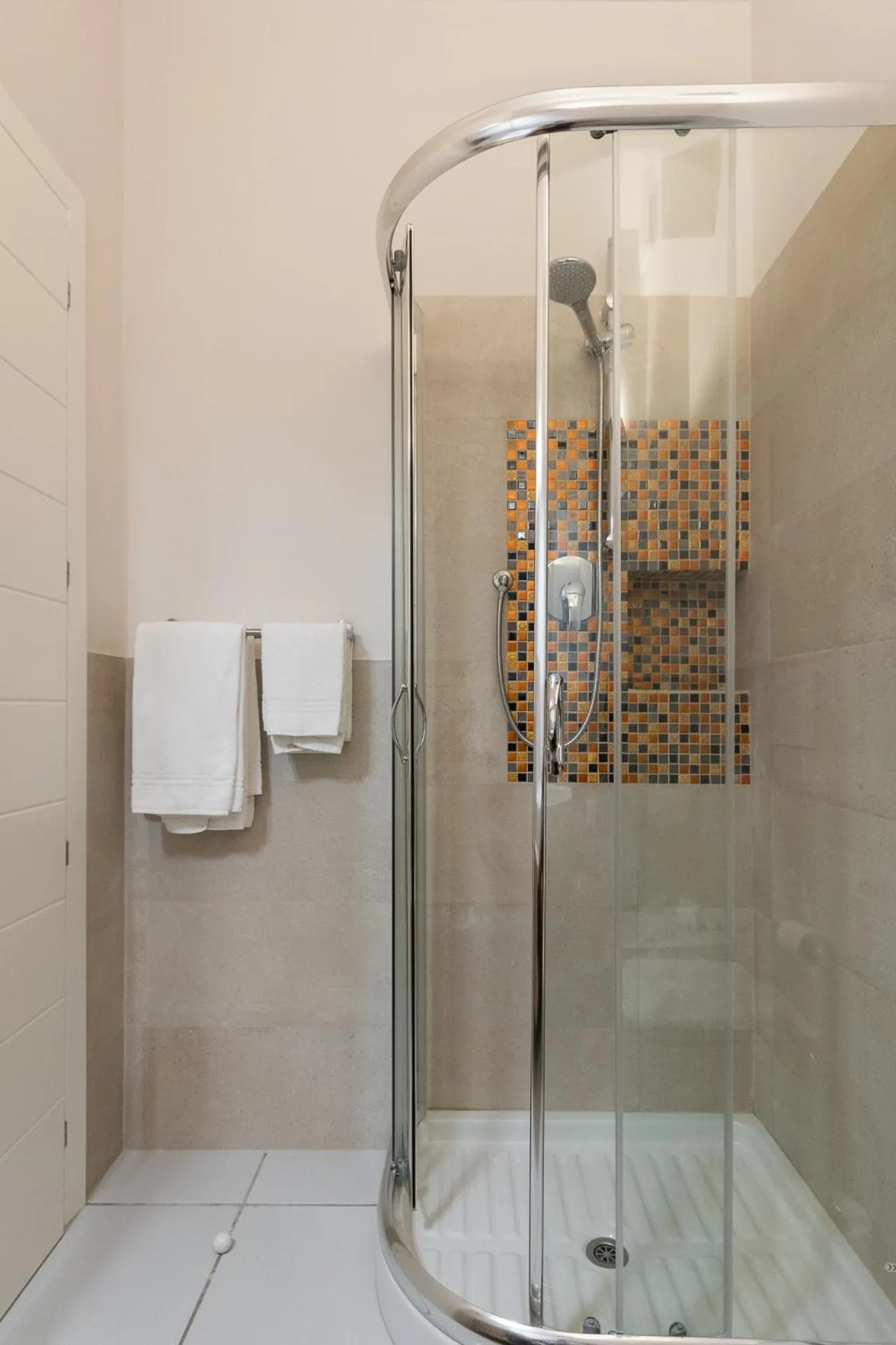 Bathroom in Hotel Delfino