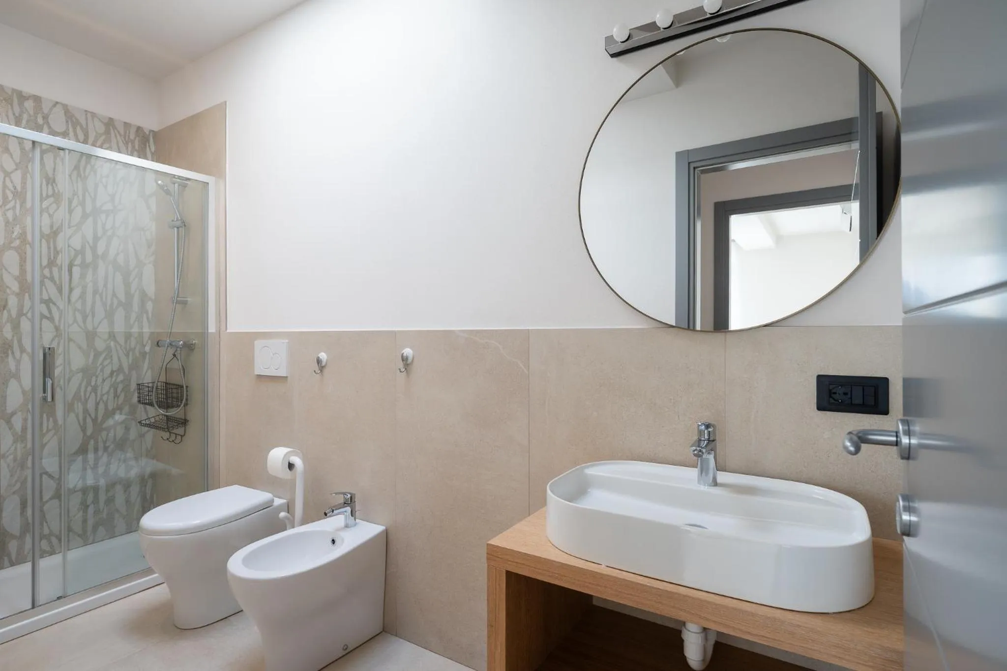 Bathroom in Hotel Delfino