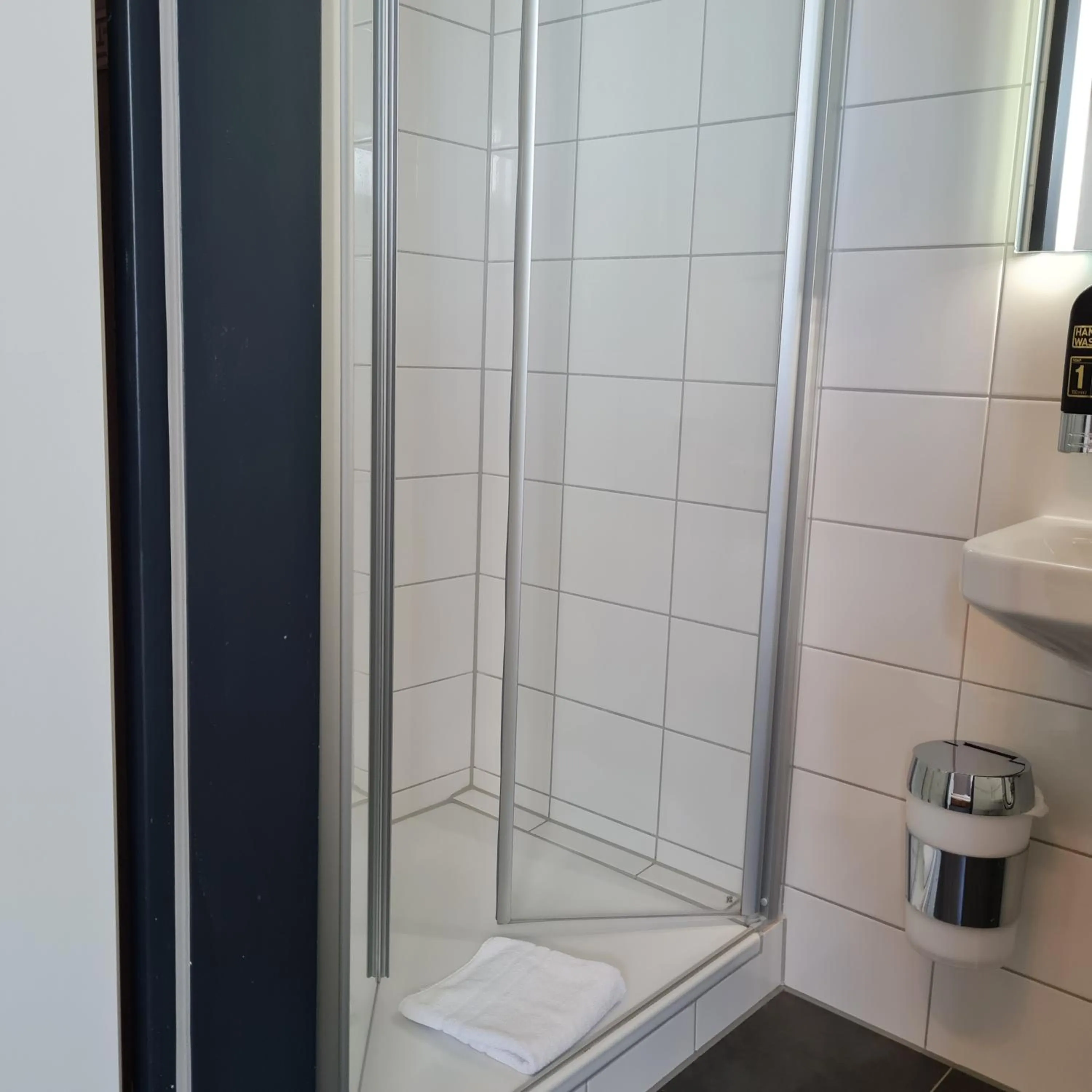 Shower in Hotel Garni Kastanjehoff