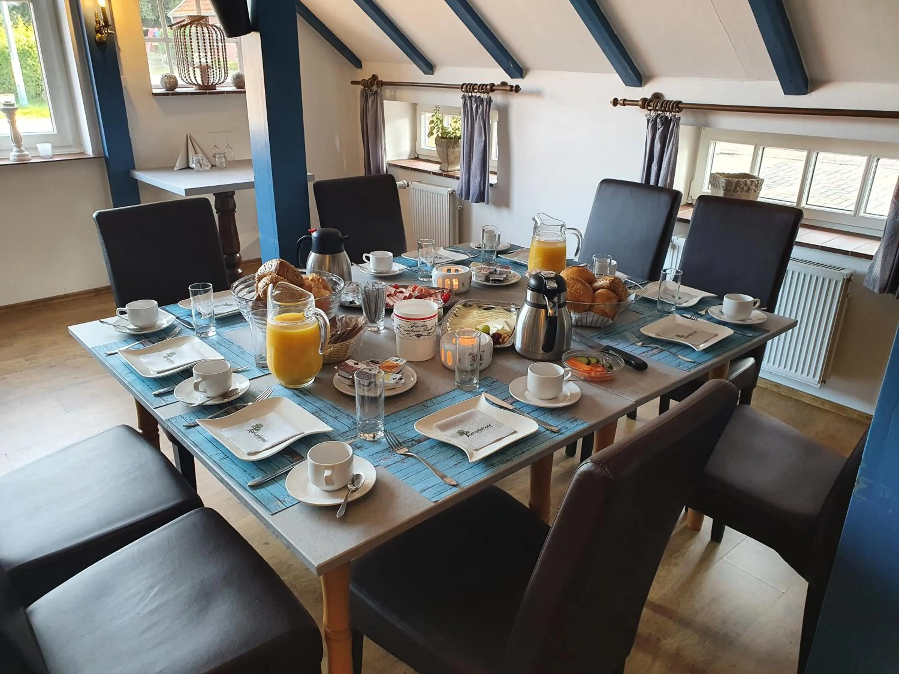 Breakfast in Hotel Garni Kastanjehoff