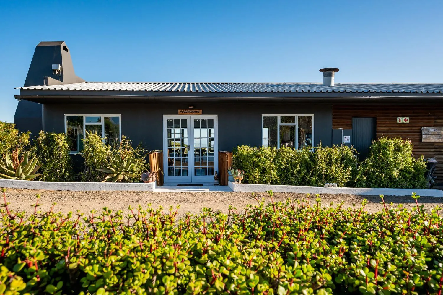 Restaurant/places to eat in Le Petit Karoo