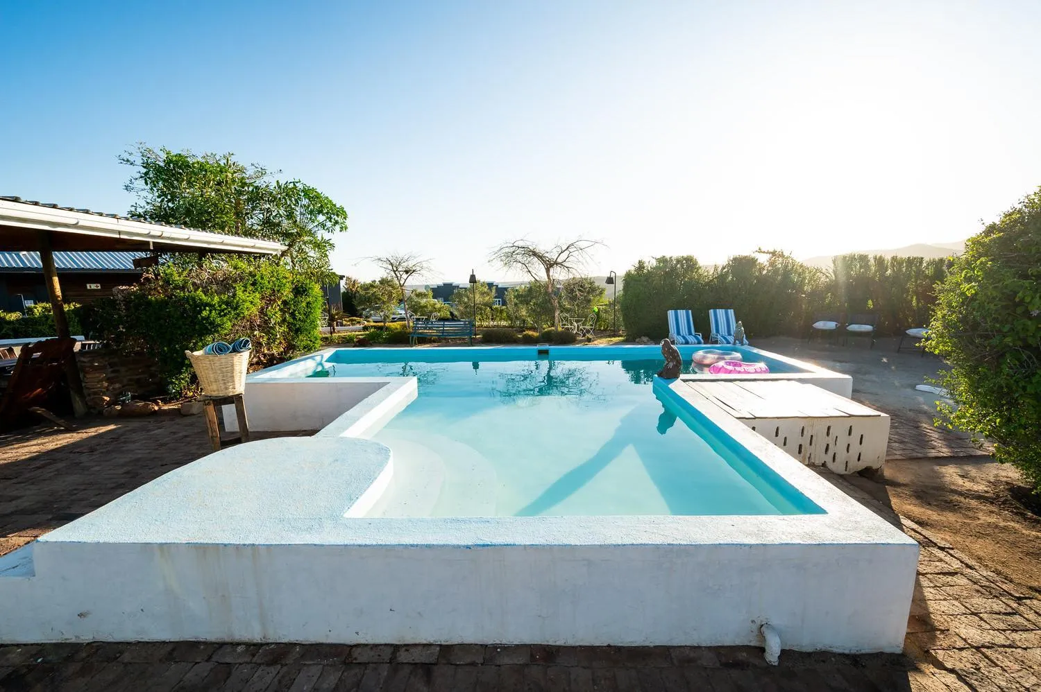 Swimming pool in Le Petit Karoo