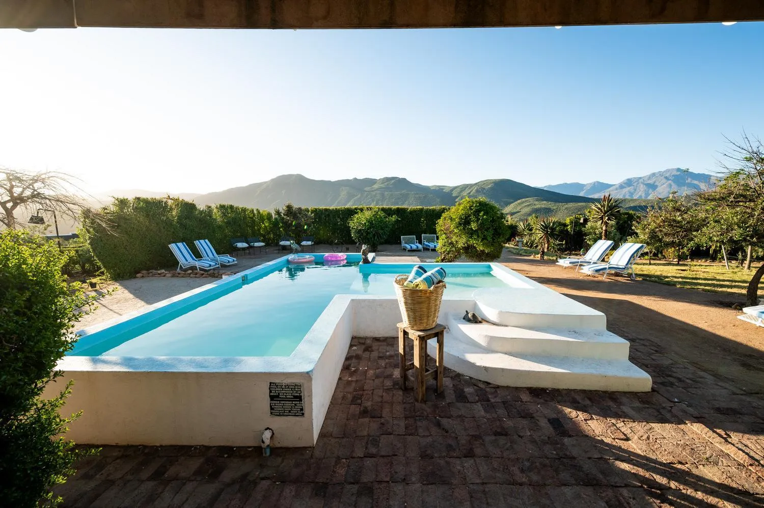 Swimming pool in Le Petit Karoo