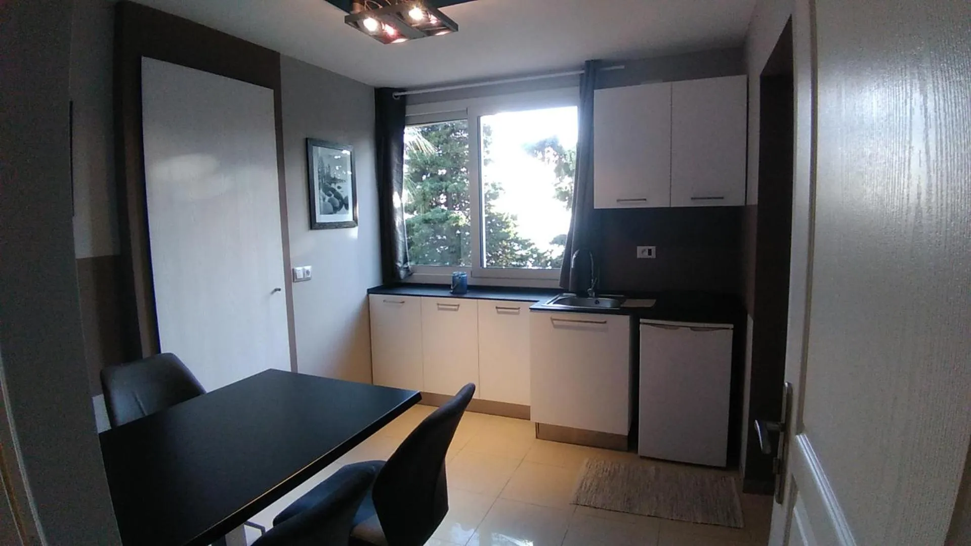 Food and drinks in Villa Azur Cap d'Ail