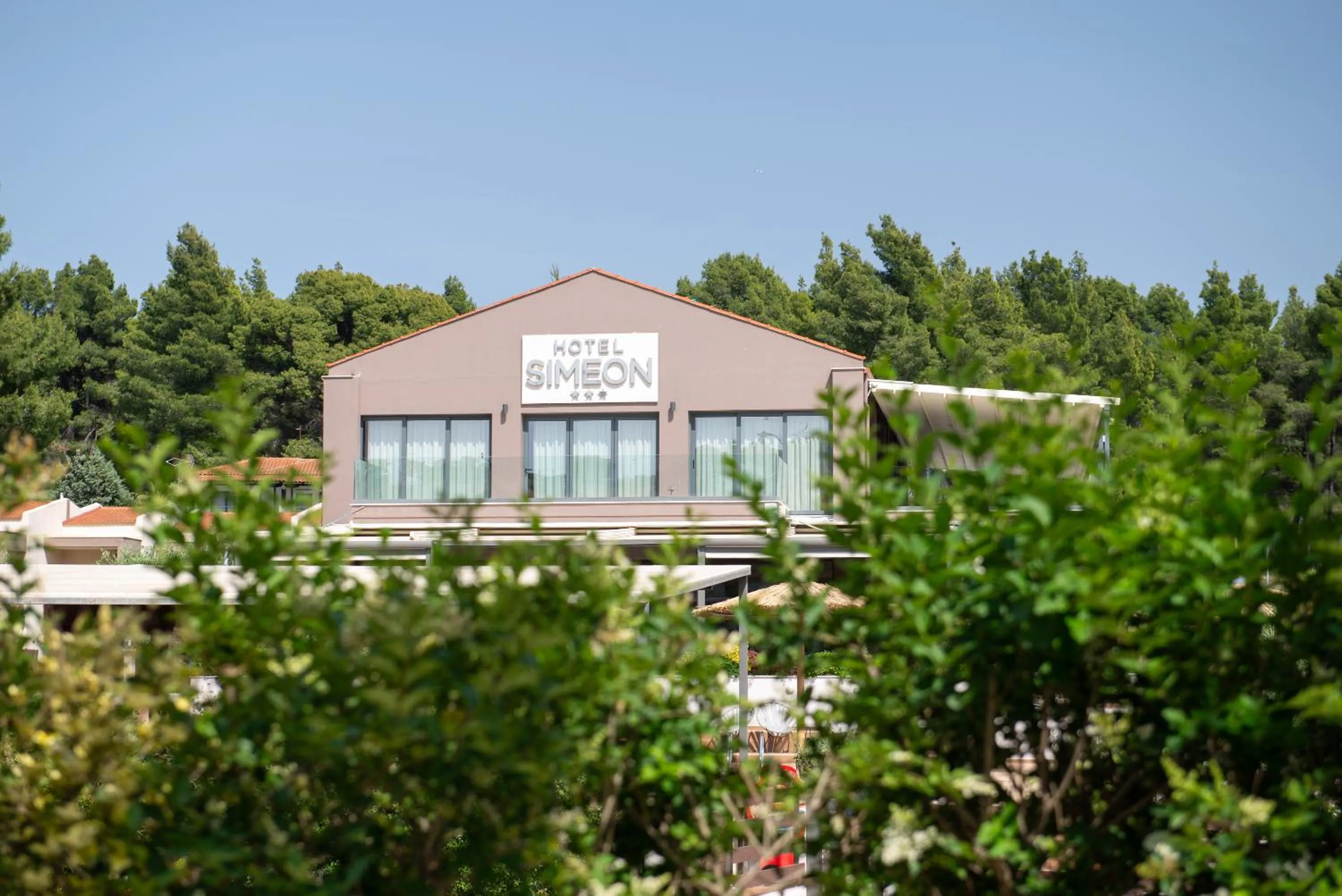 Property building in Hotel Simeon