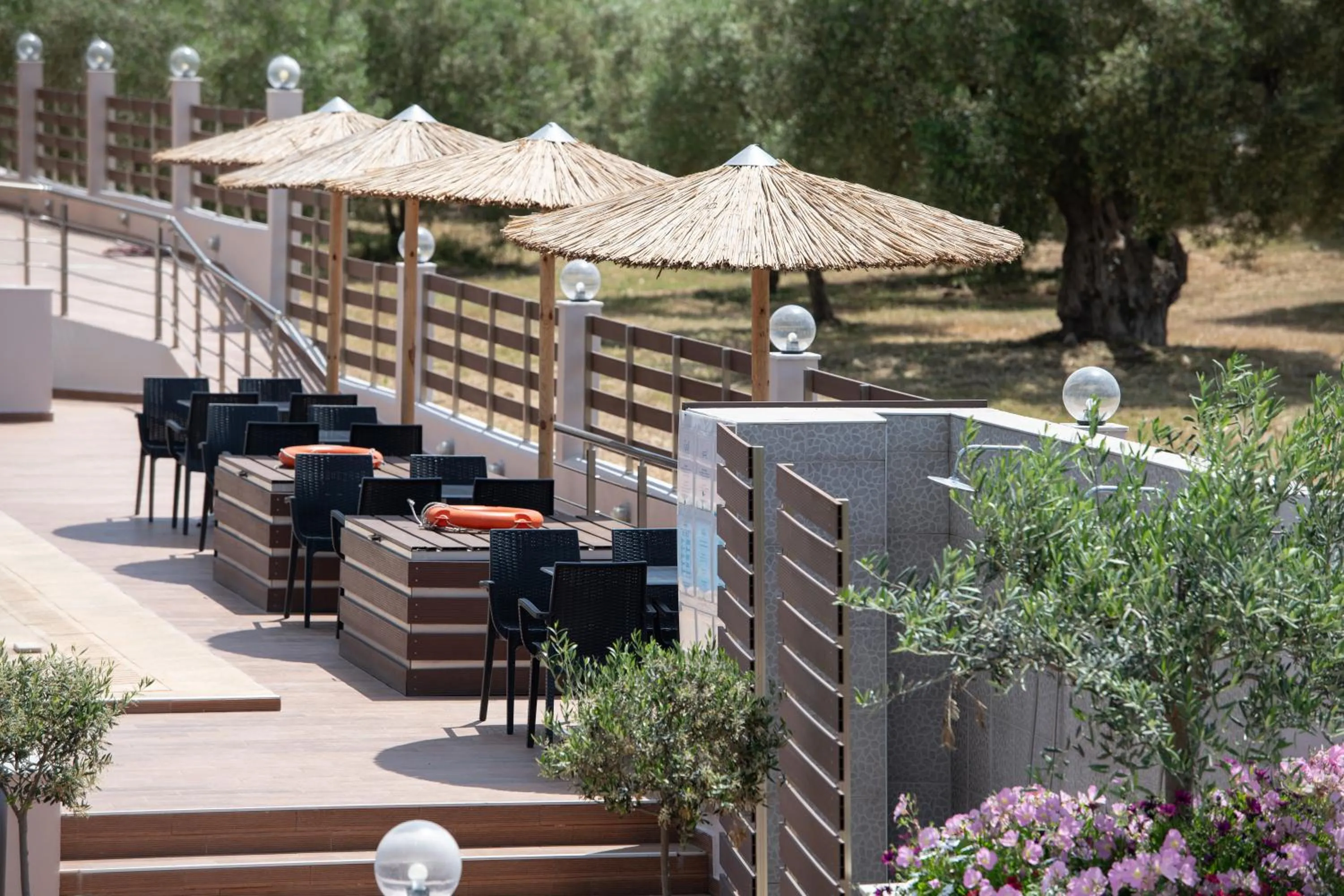 Swimming pool in Hotel Simeon