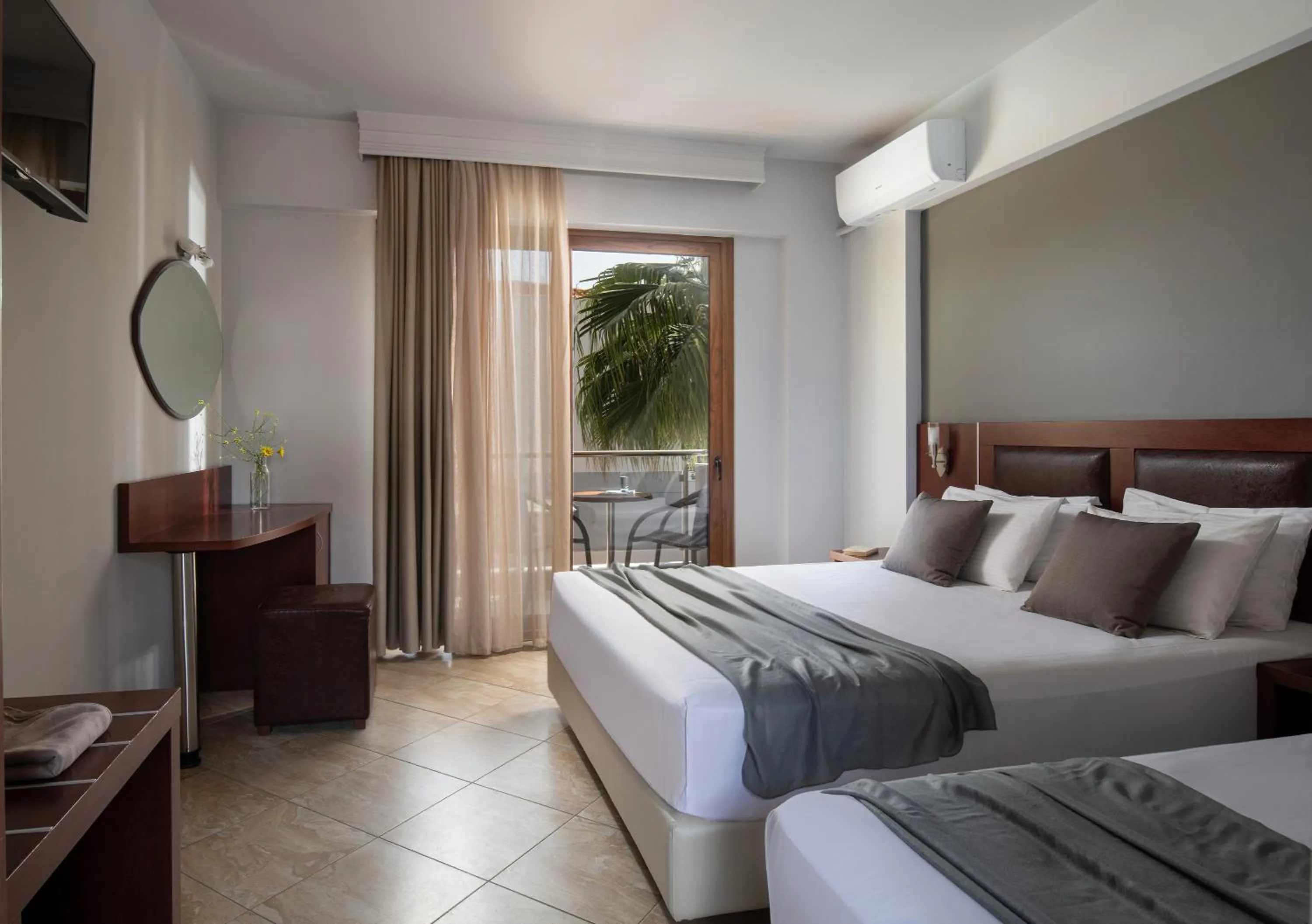 Bedroom in Hotel Simeon