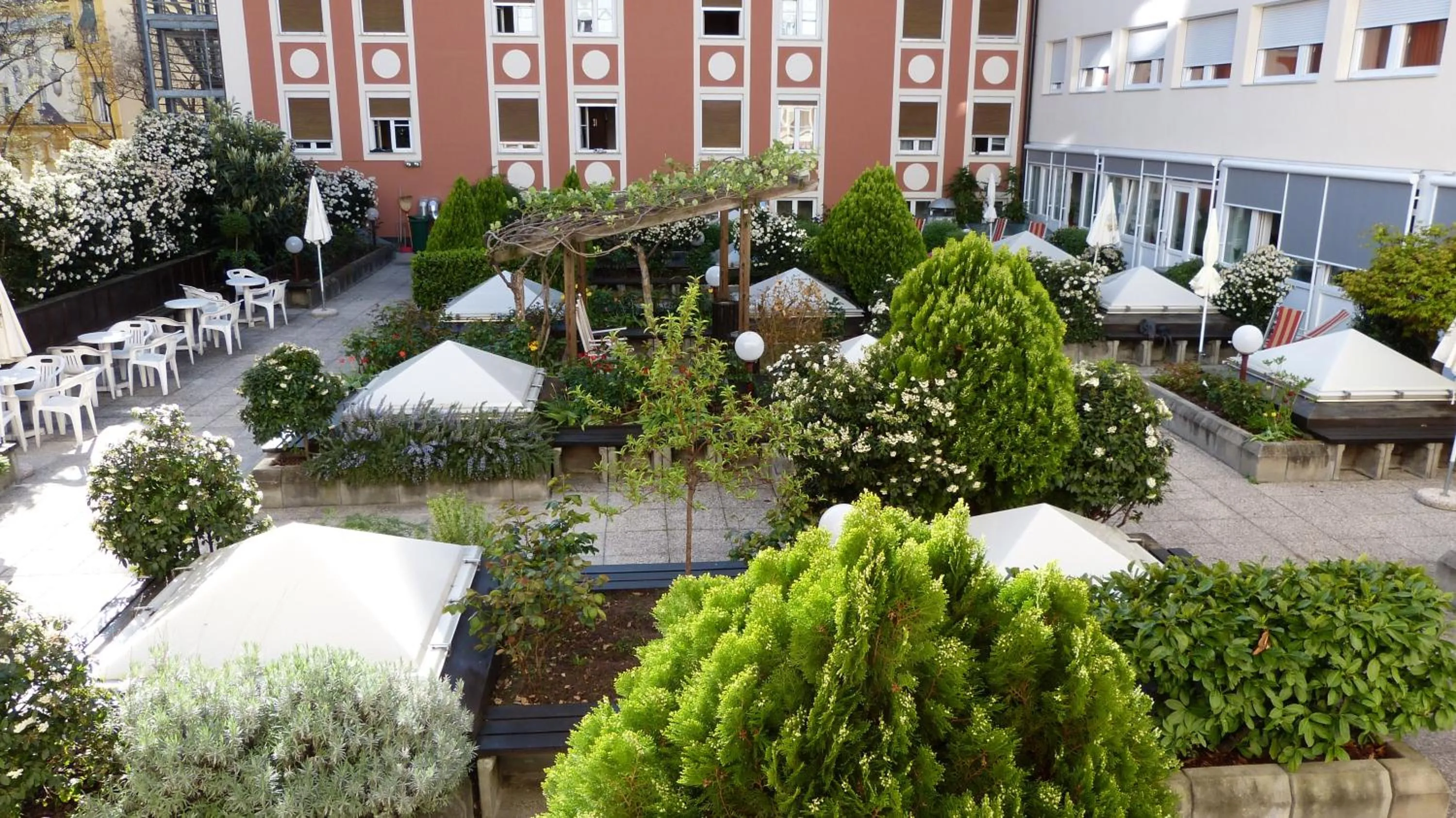 Garden in Kolpinghaus Bolzano