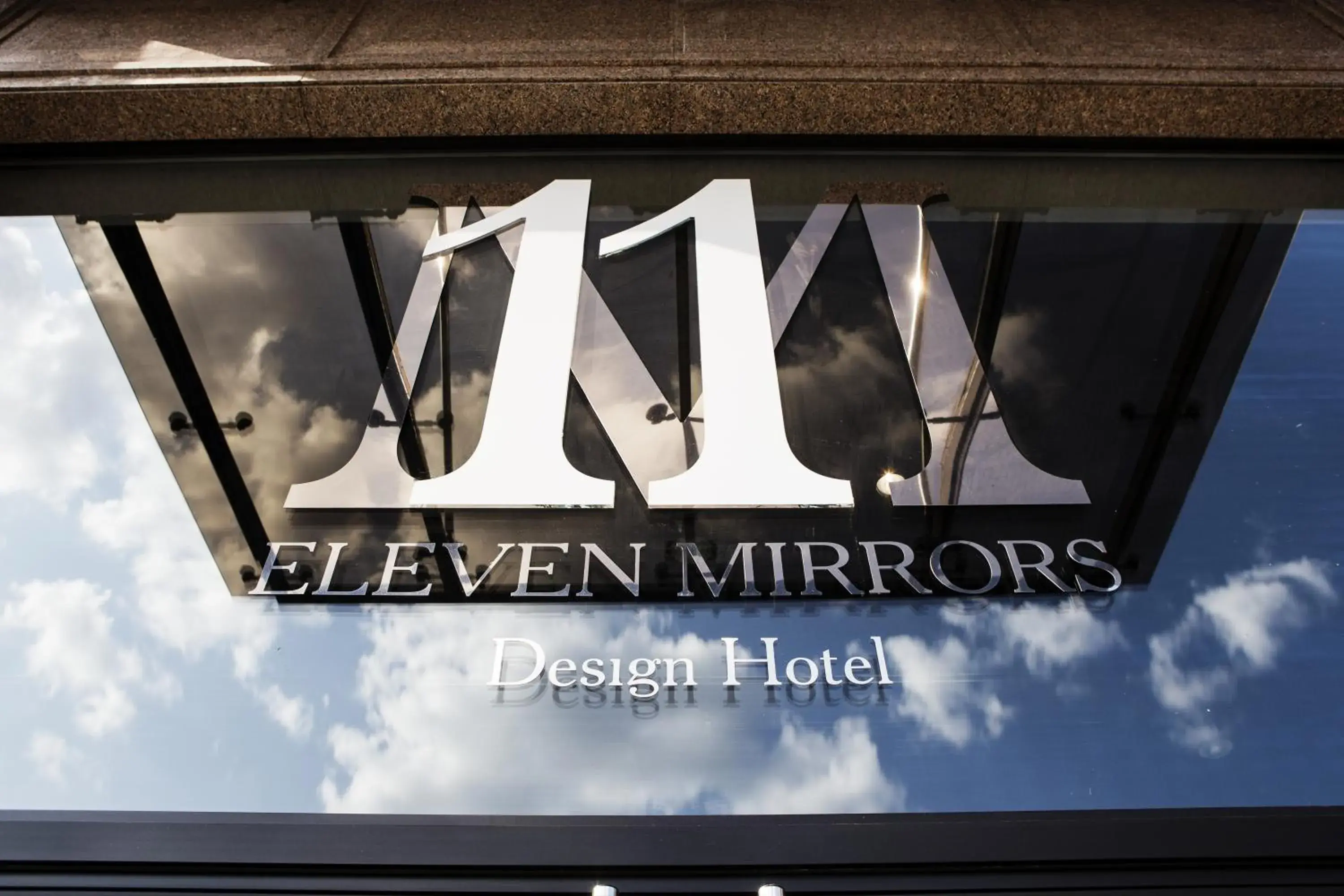 11 Mirrors Design Hotel 11 Mirrors Design Hotel