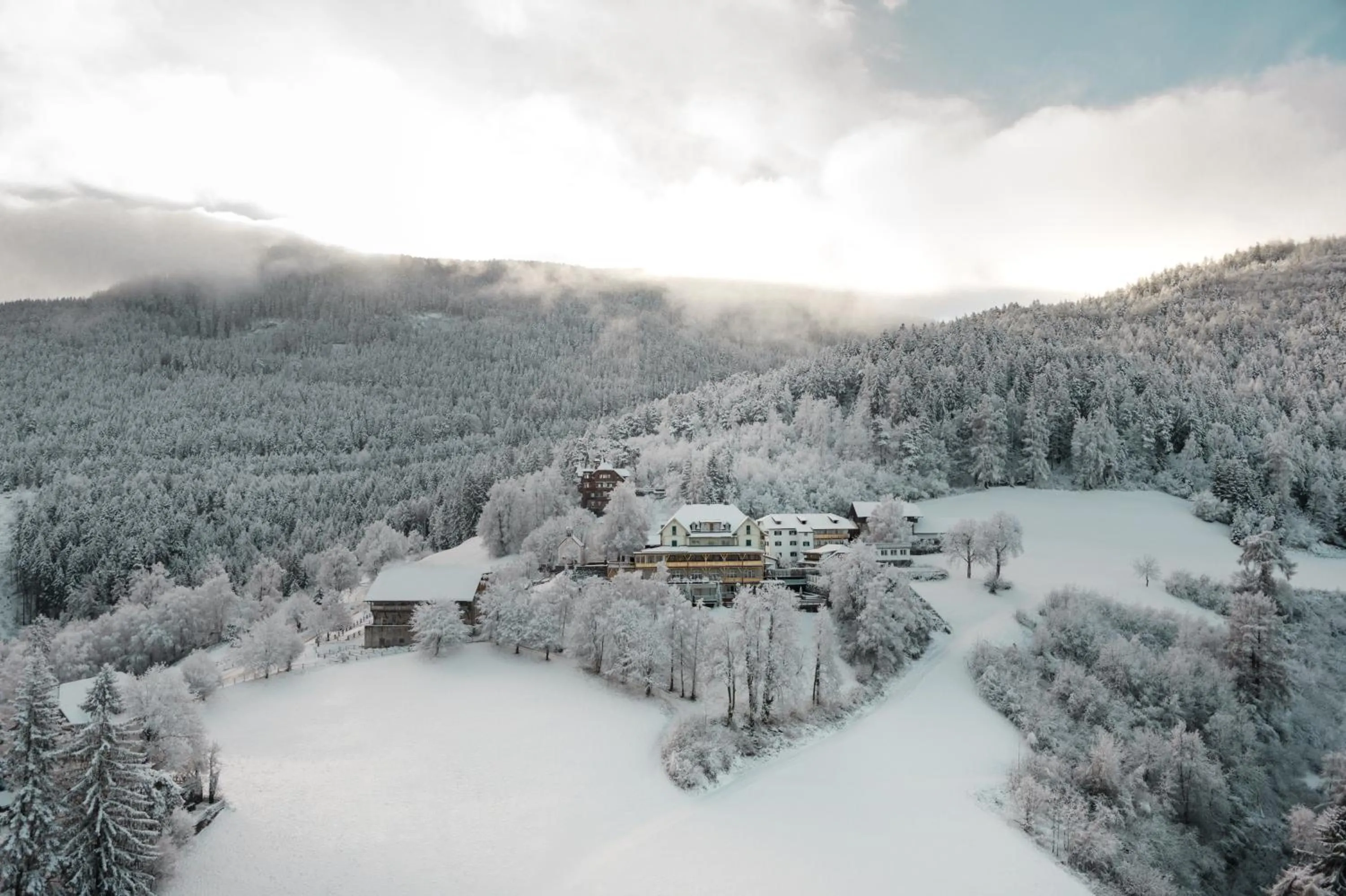 Property building in Gasthof Kohlern 1130 m