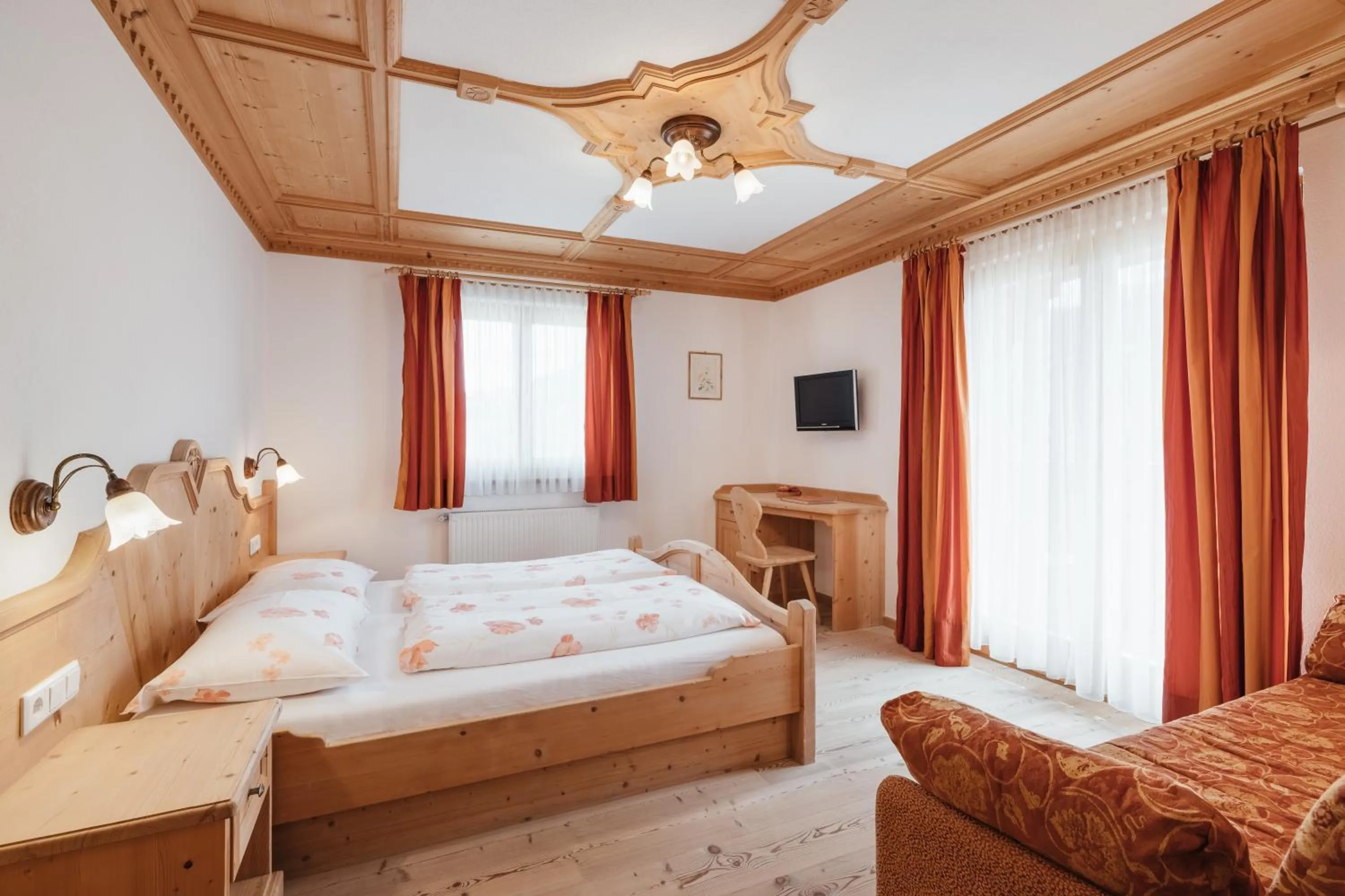 Bed in Garni Ciasa Urban