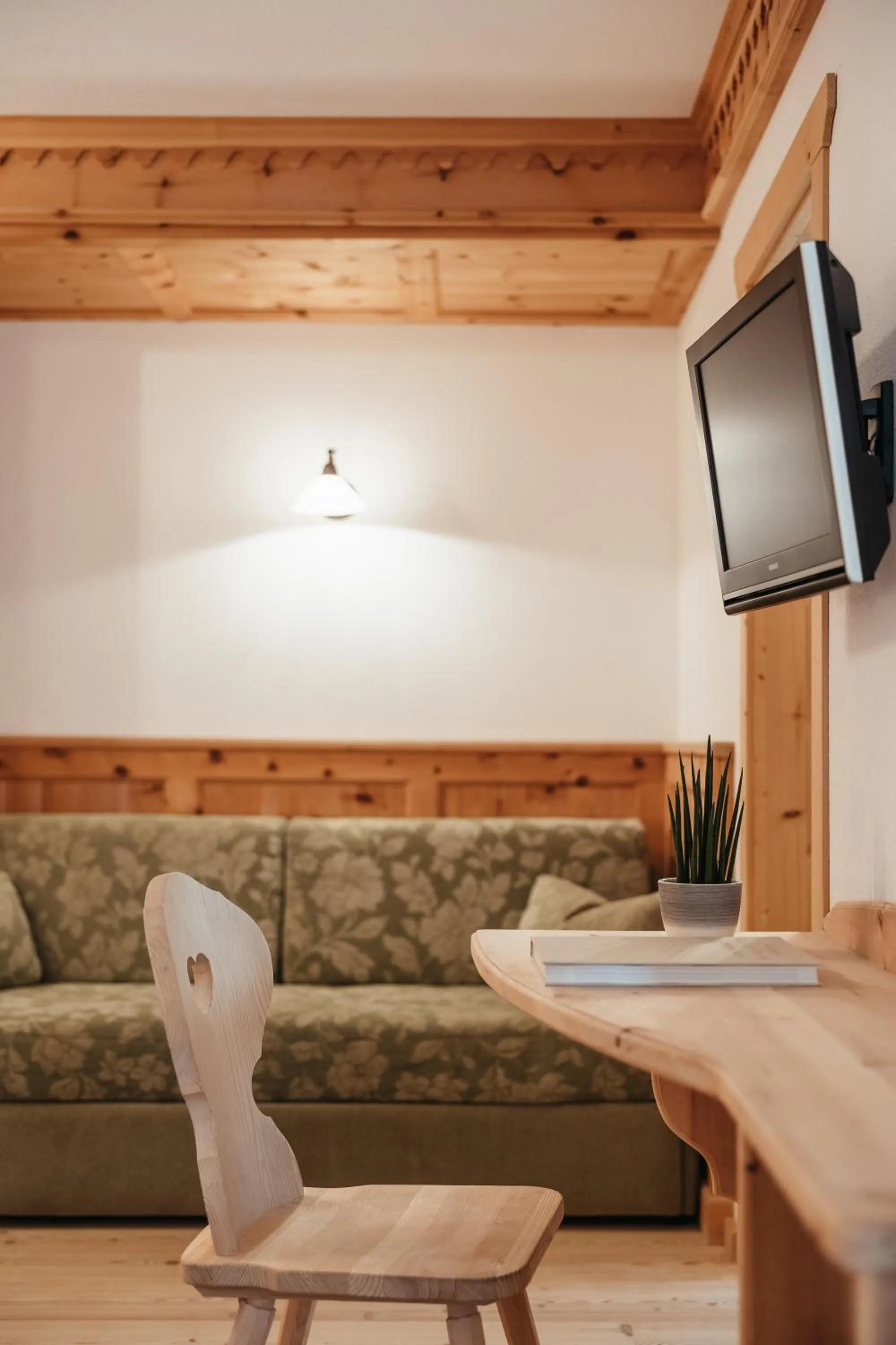 Bedroom in Garni Ciasa Urban
