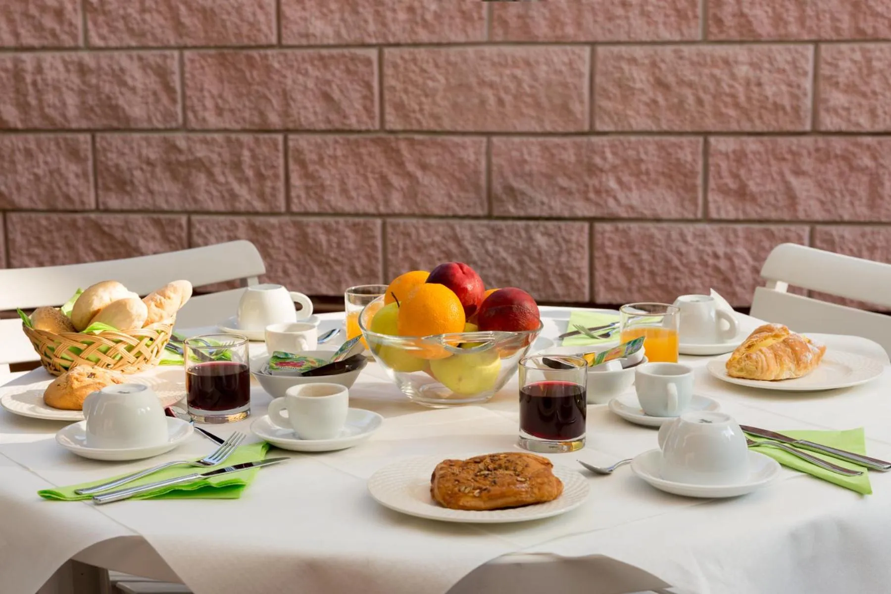 Food and drinks in B&B La Quercia