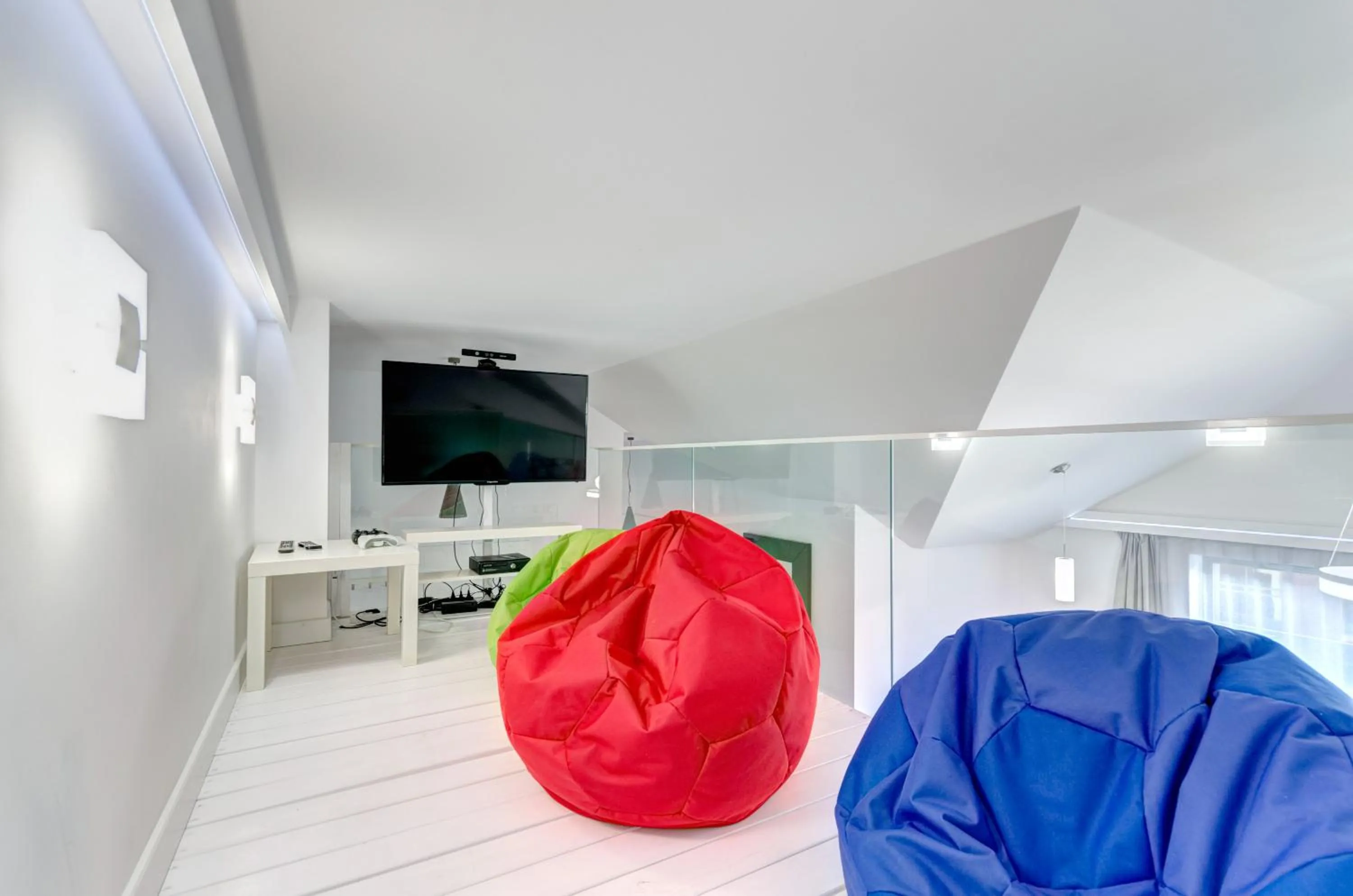 Seating area in Dom & House – Old Town Waterlane