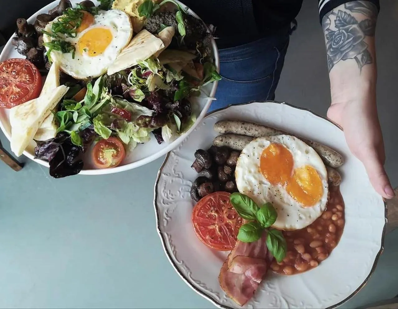 Restaurant/places to eat in Dom & House – Old Town Waterlane