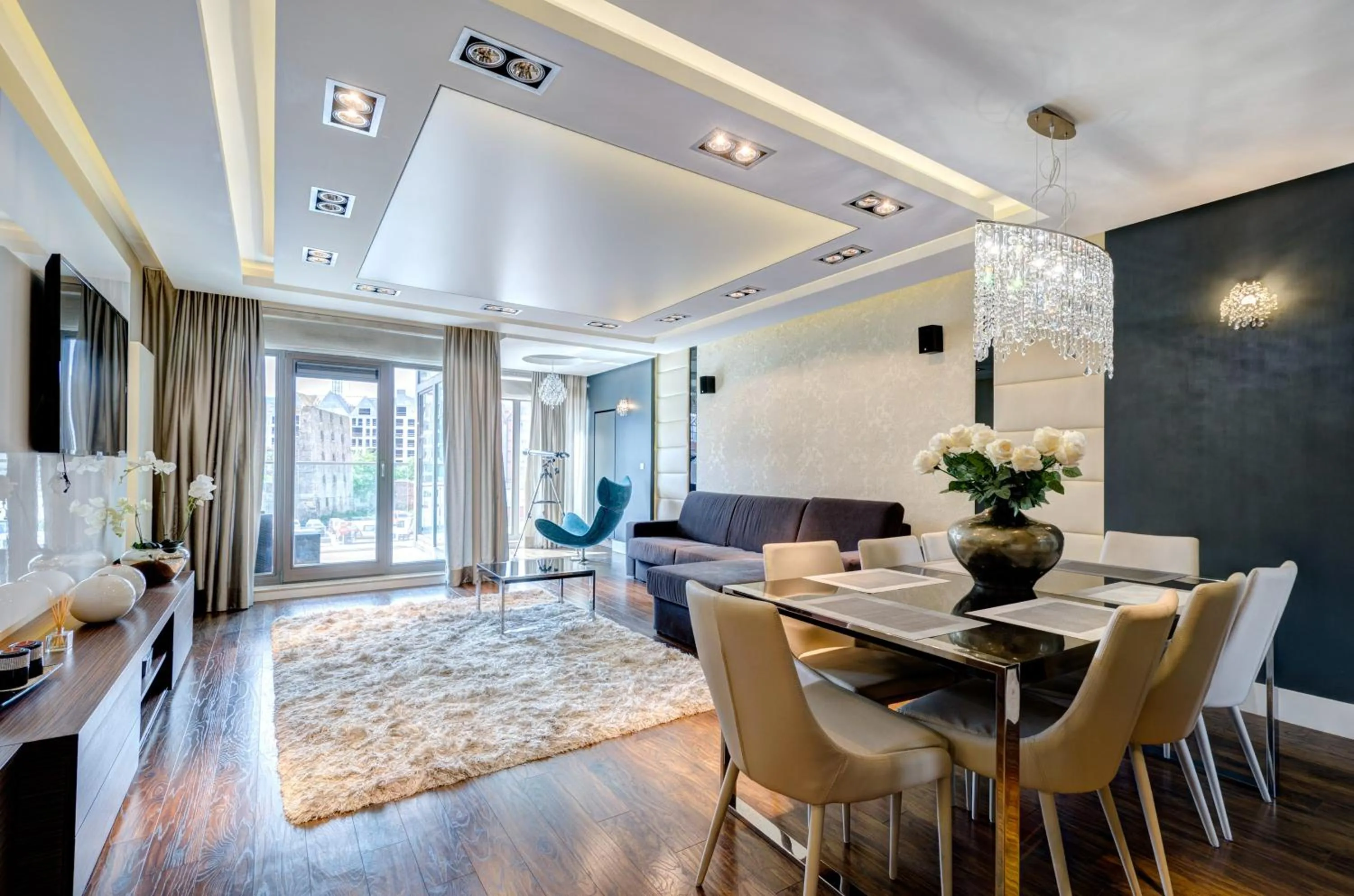 Communal lounge/ TV room in Dom & House – Old Town Waterlane