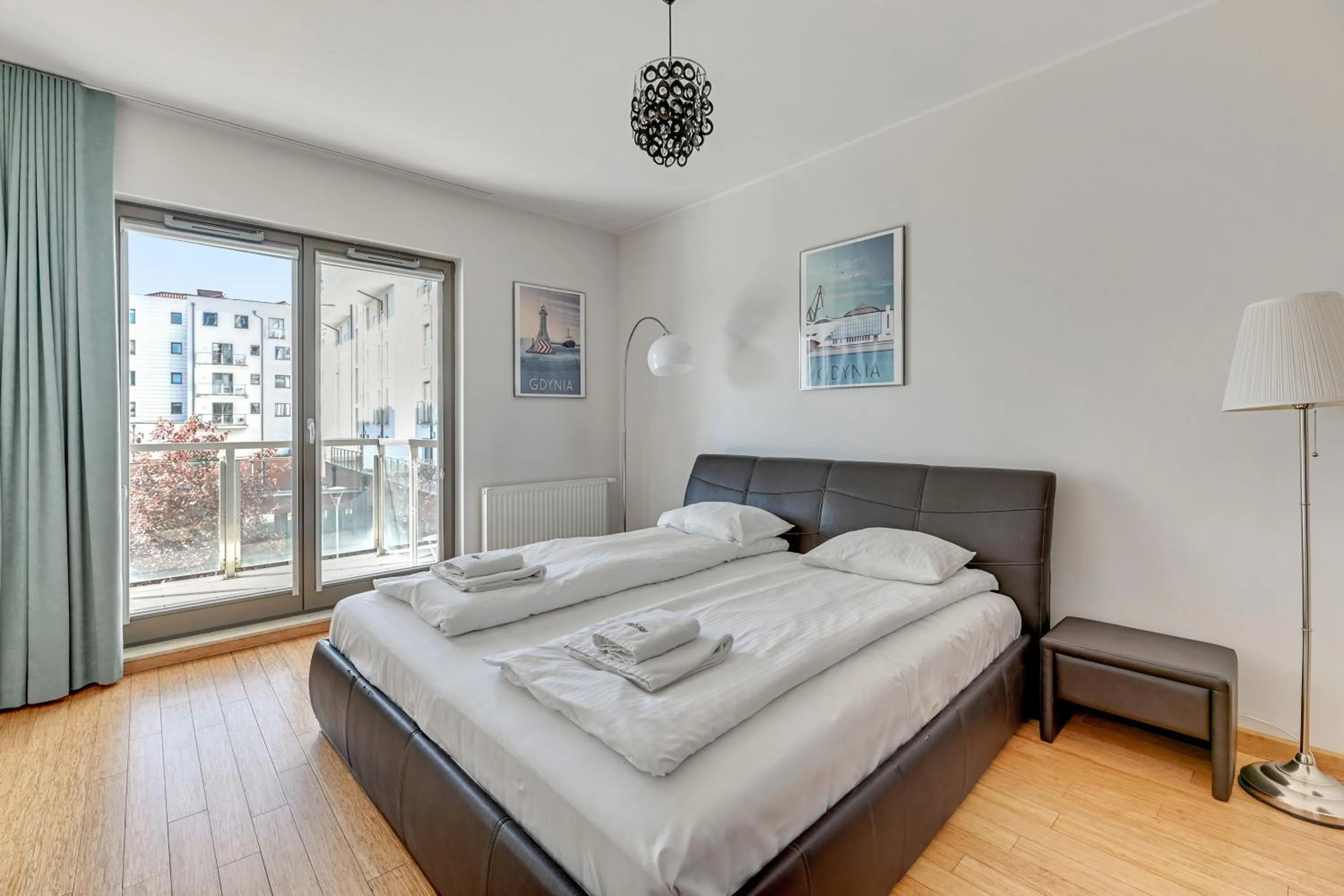 Bed in Dom & House – Old Town Waterlane