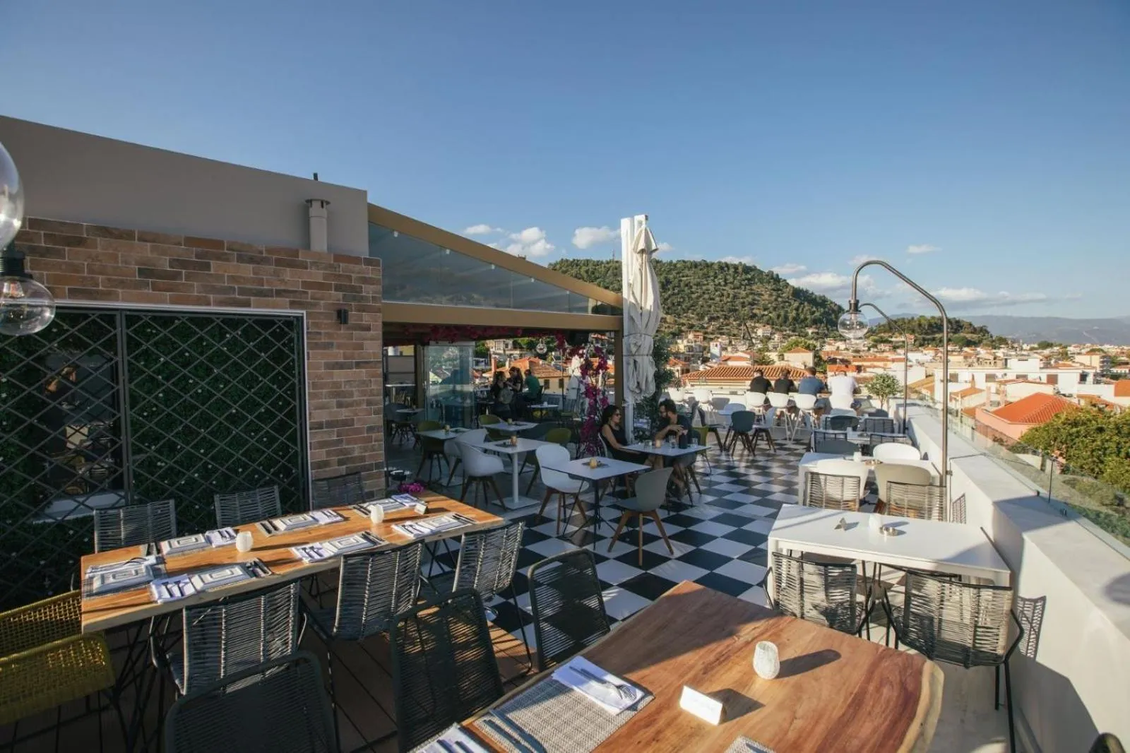 Restaurant/places to eat in Amaryllis