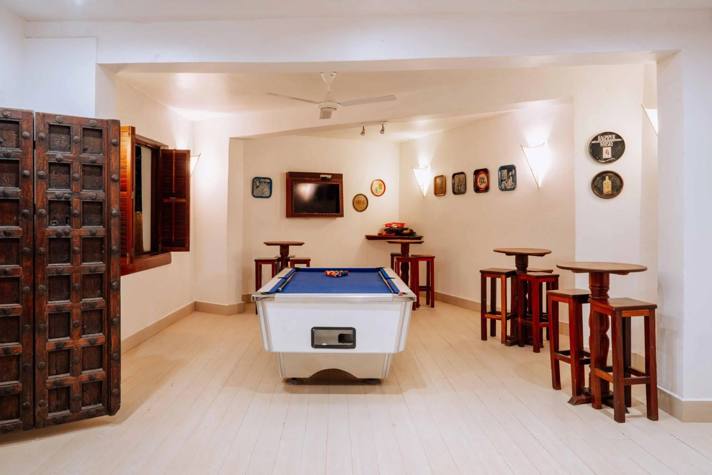 Billiard in Dhow Inn Boutique Hotel