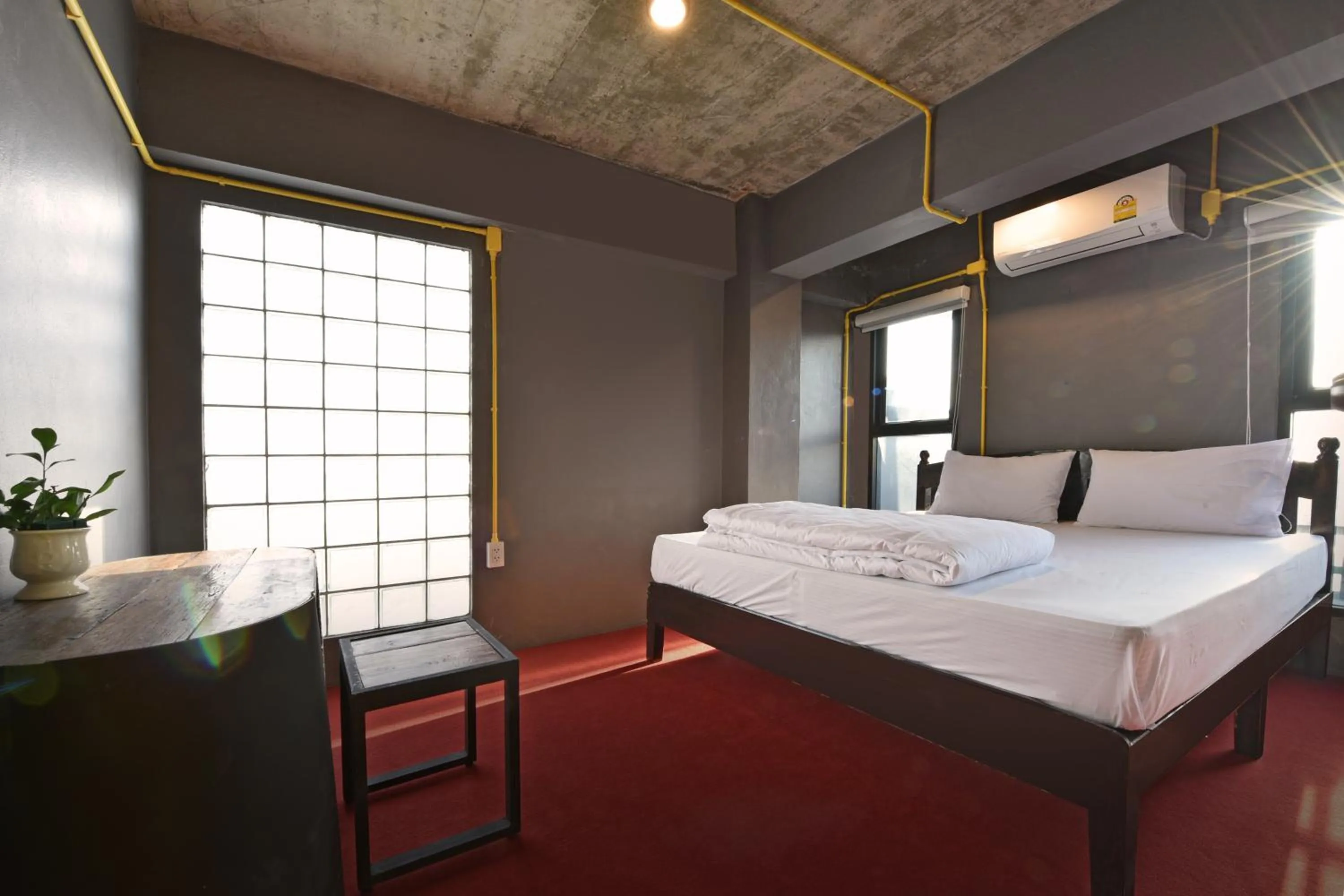 Bed in 248 STREET HOSTEL