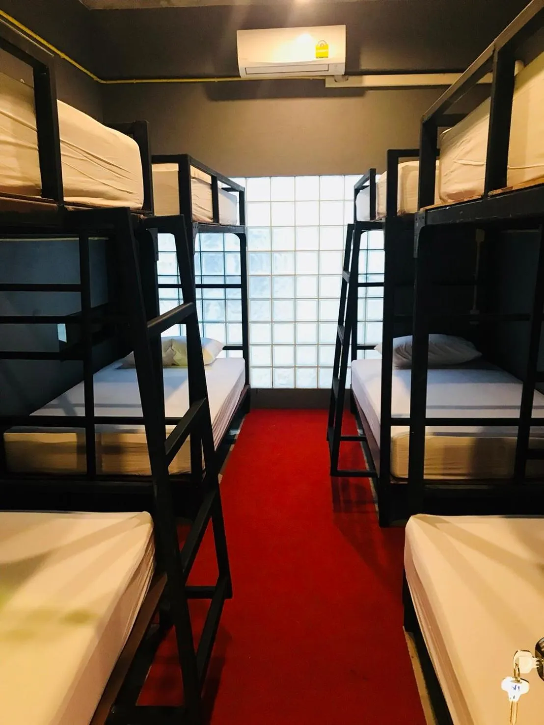 Bed in 248 STREET HOSTEL