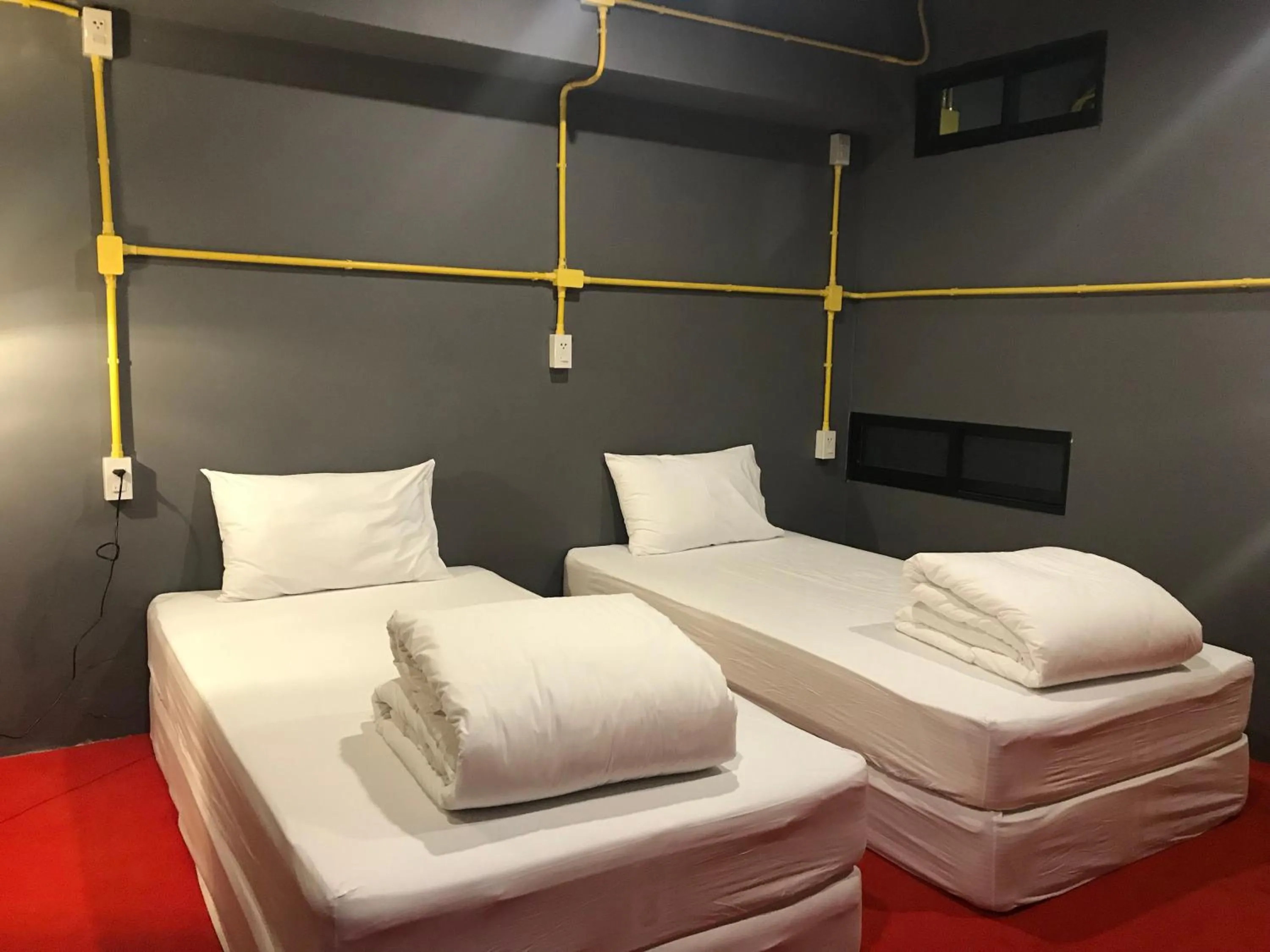 Bed in 248 STREET HOSTEL