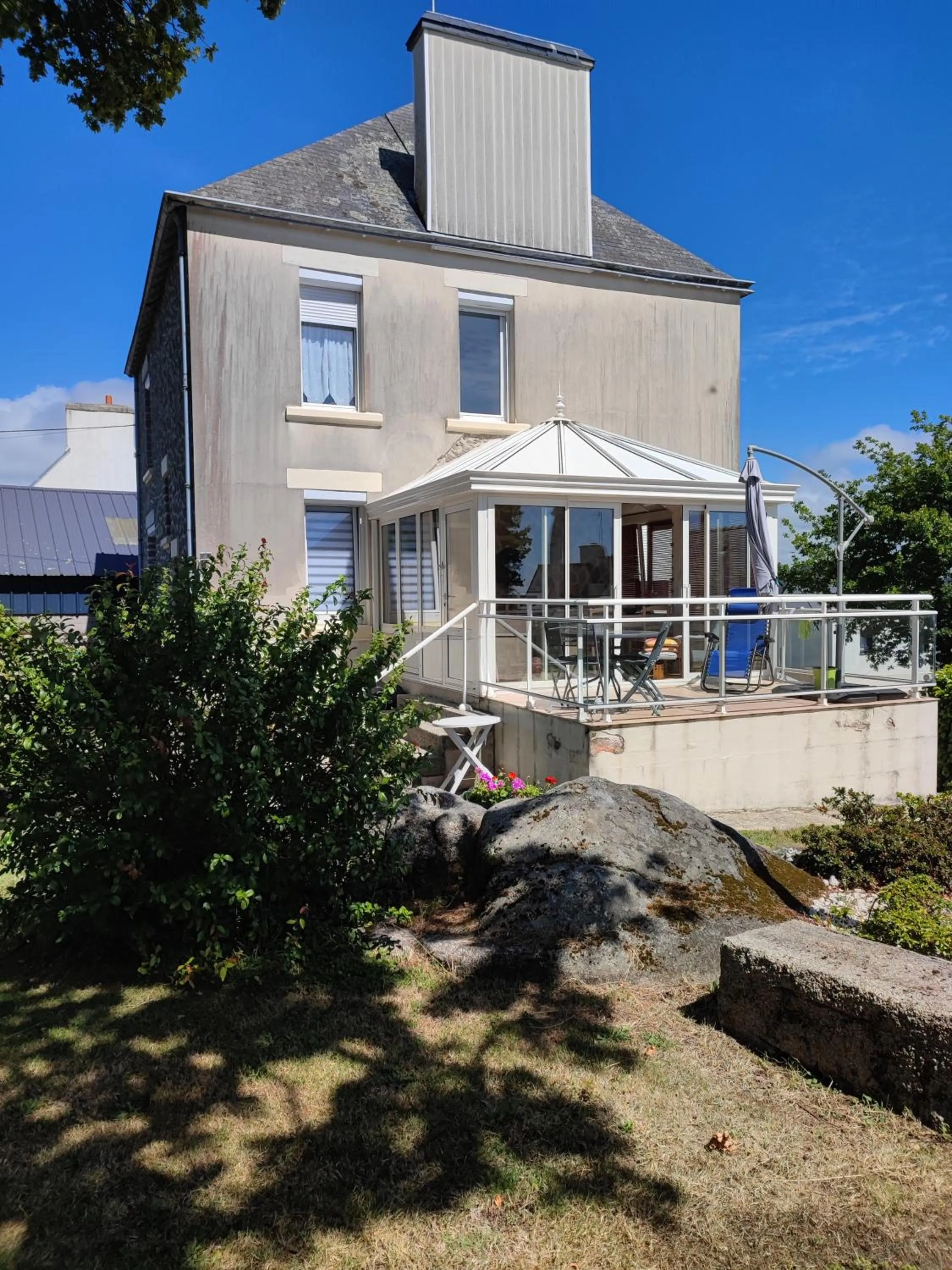 Property building in Location Keransignour