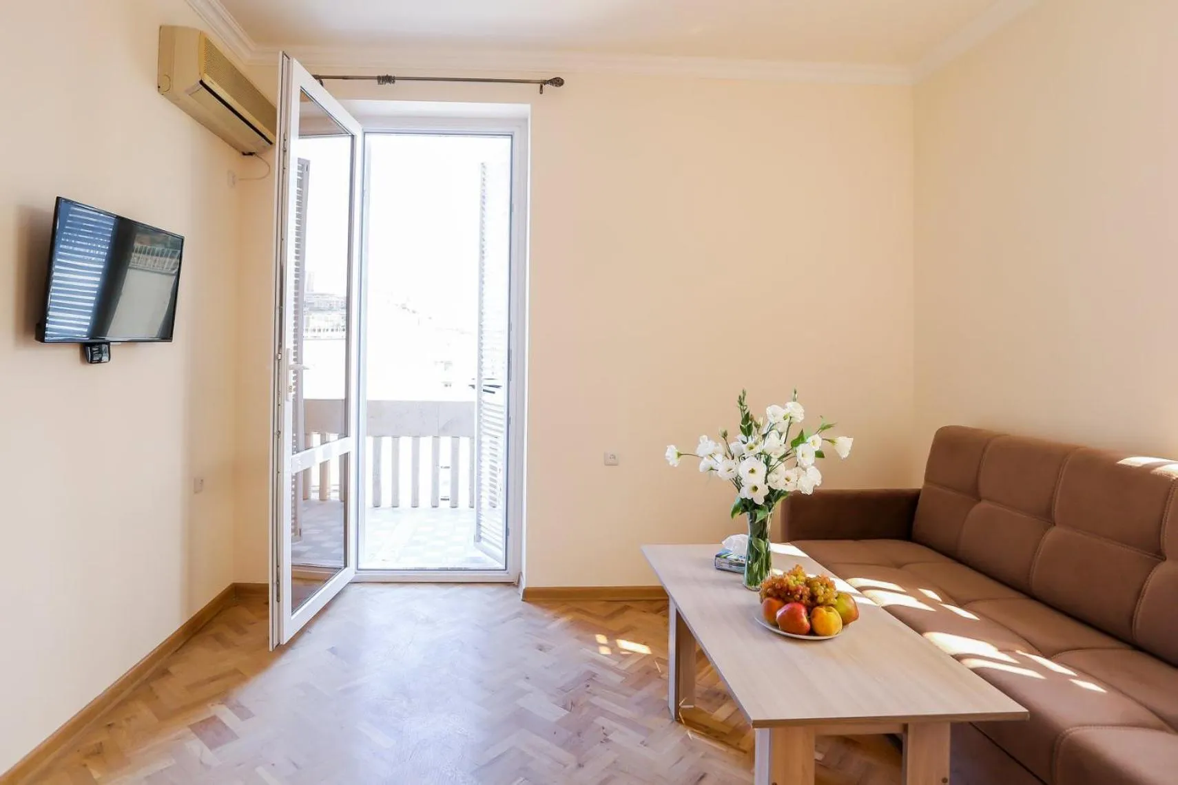 Balcony/Terrace in Alba Hotel Yerevan