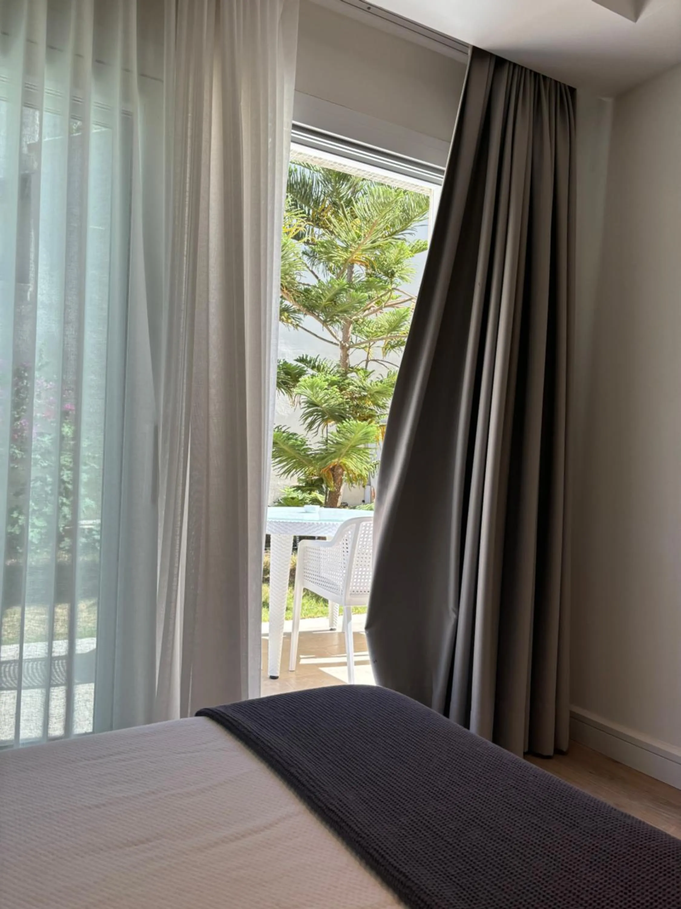 Balcony/Terrace, Bed in Dalyan Residence & Suites