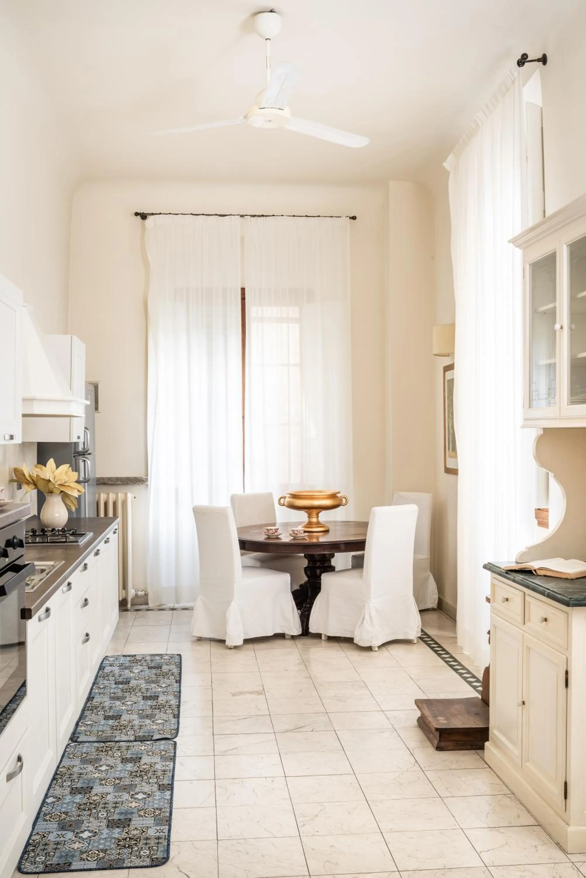 Kitchen or kitchenette in AQA Palace