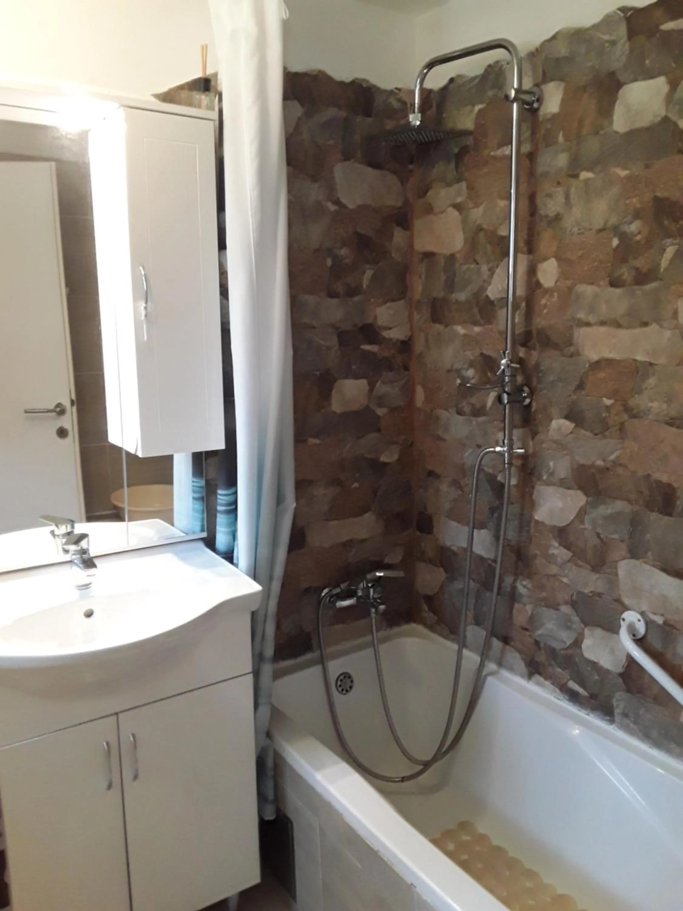 Bathroom in Apartments Kestenovi Dvori