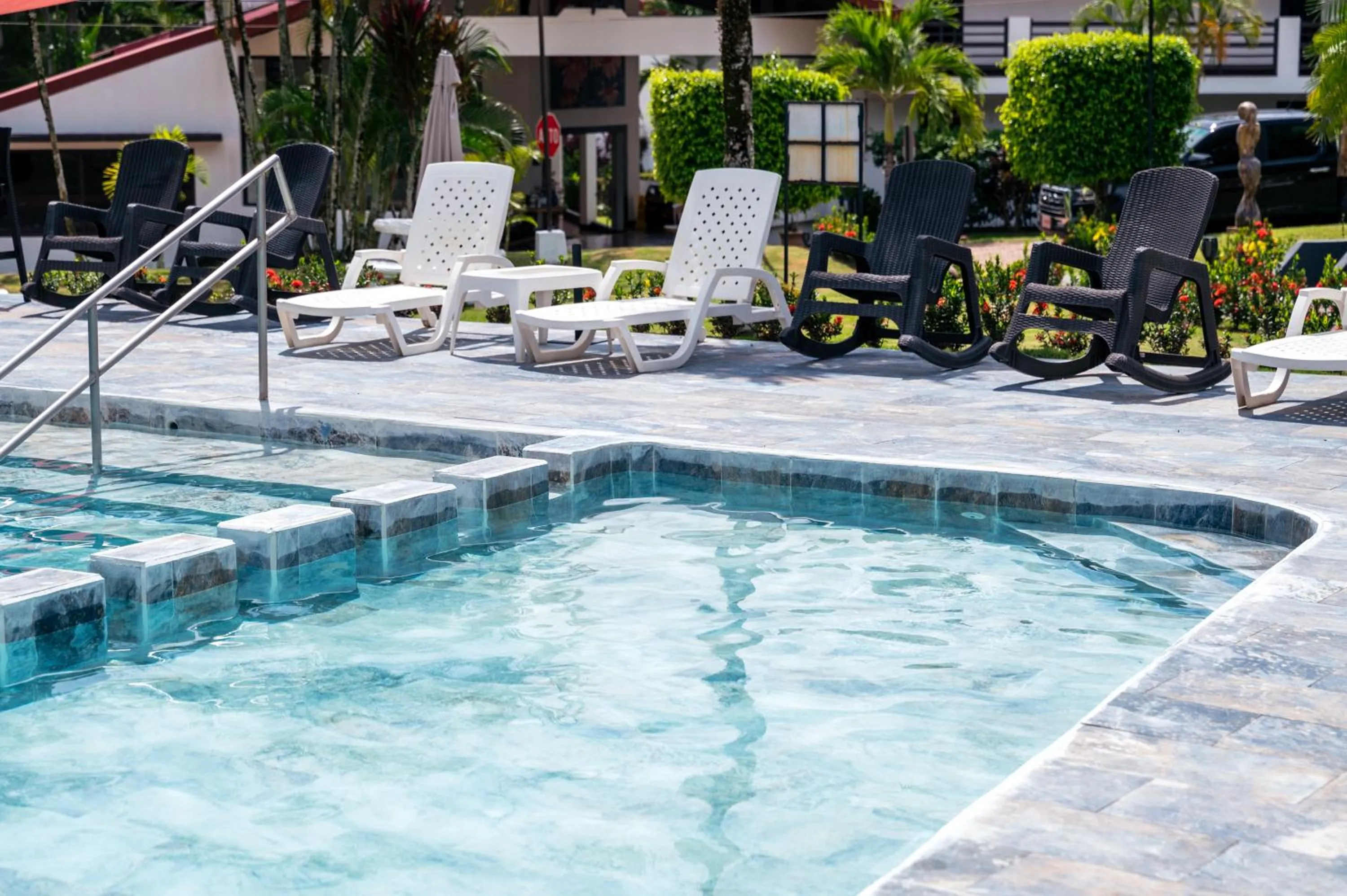 Pool view in Hotel Terraza del Pacifico