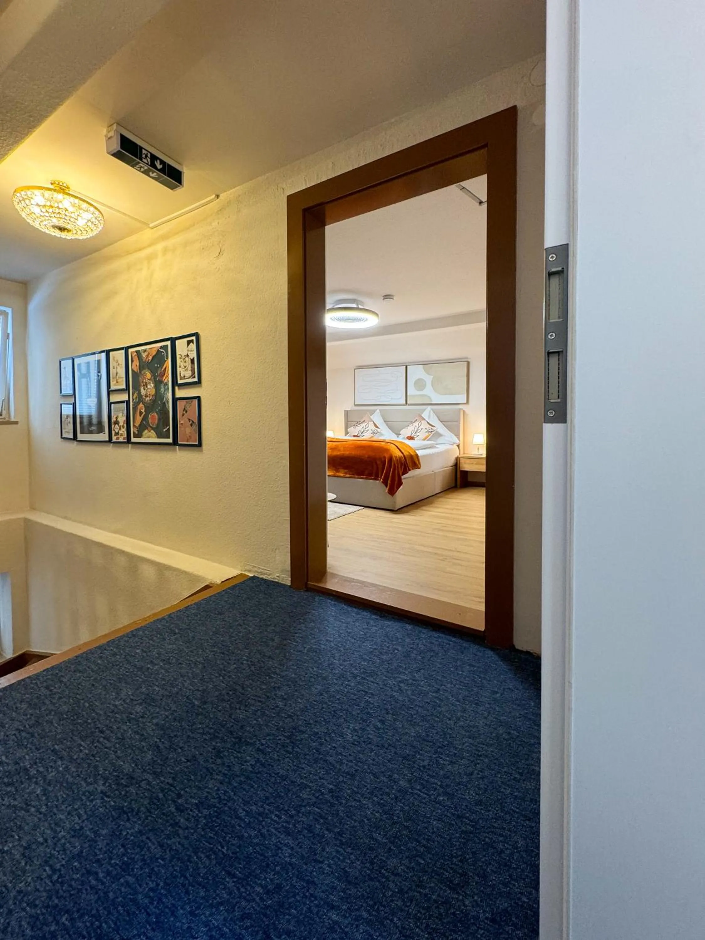 Photo of the whole room, Bed in Sieben Zimmer am See