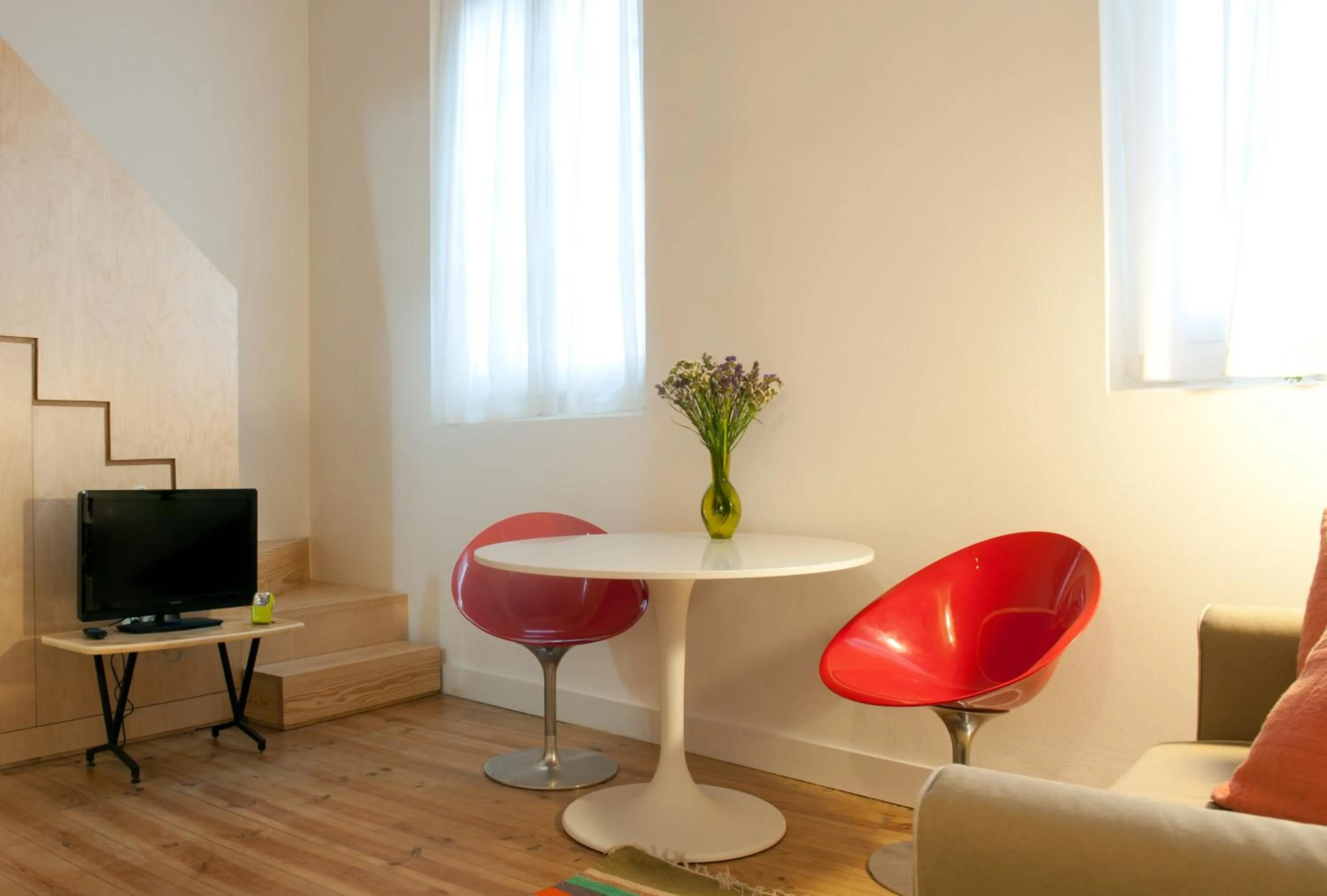 TV and multimedia in Coimbra Vintage Lofts Apartments