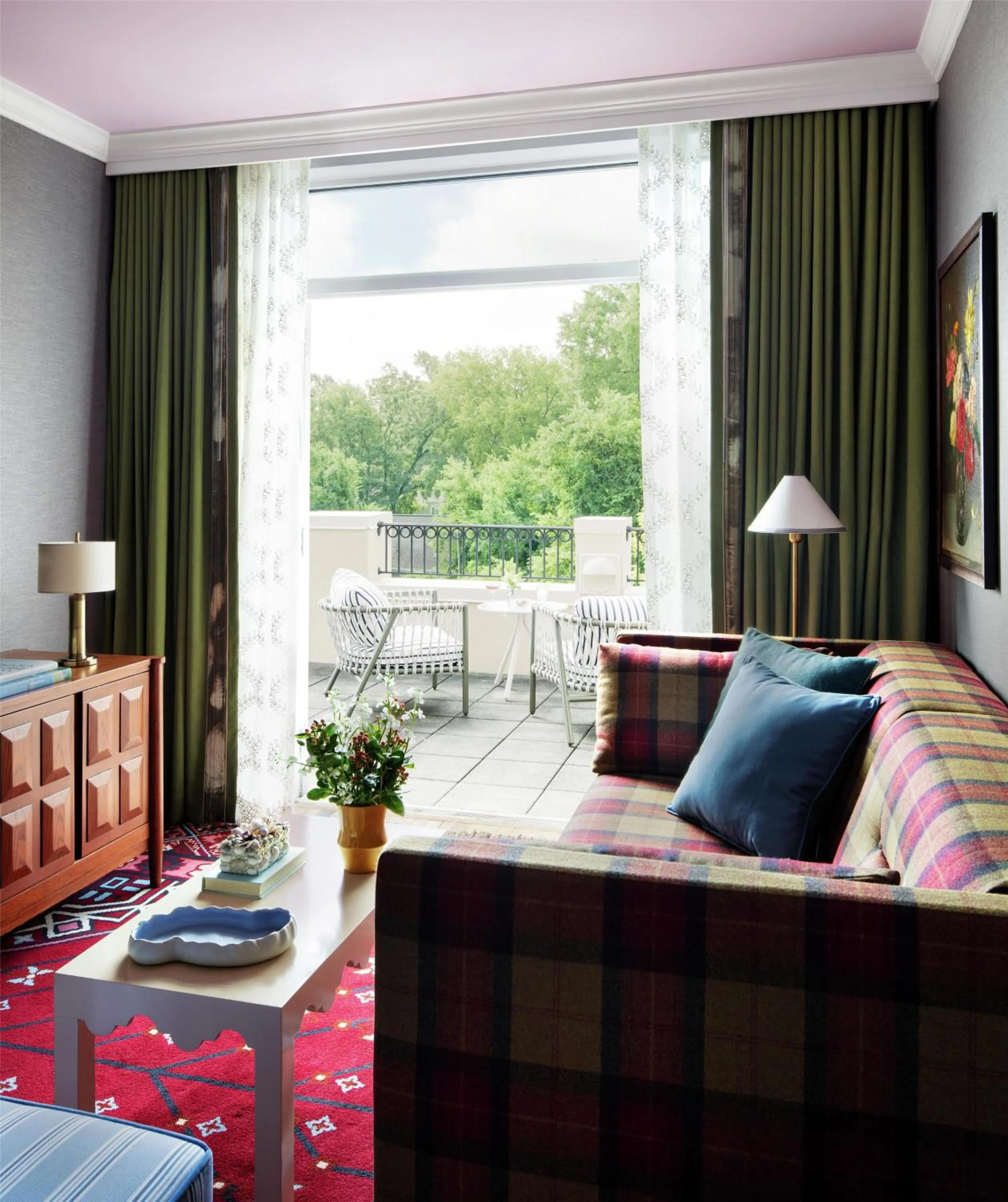 Living room in Graduate by Hilton Chapel Hill