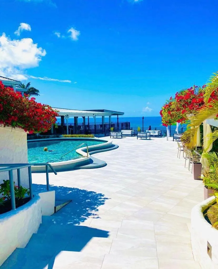 Day in Trade Winds Hotel Antigua