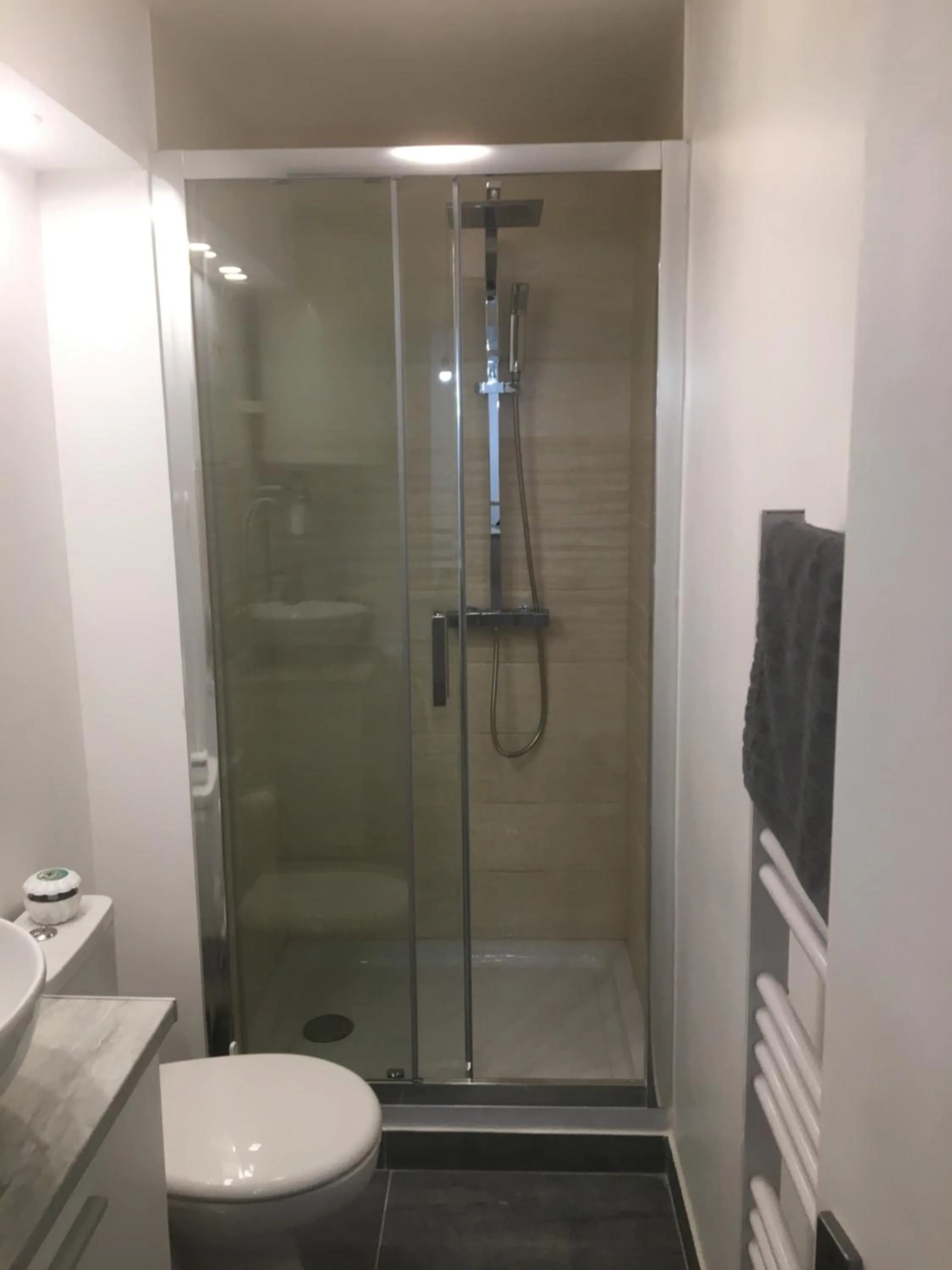 Shower in Studio Cosy