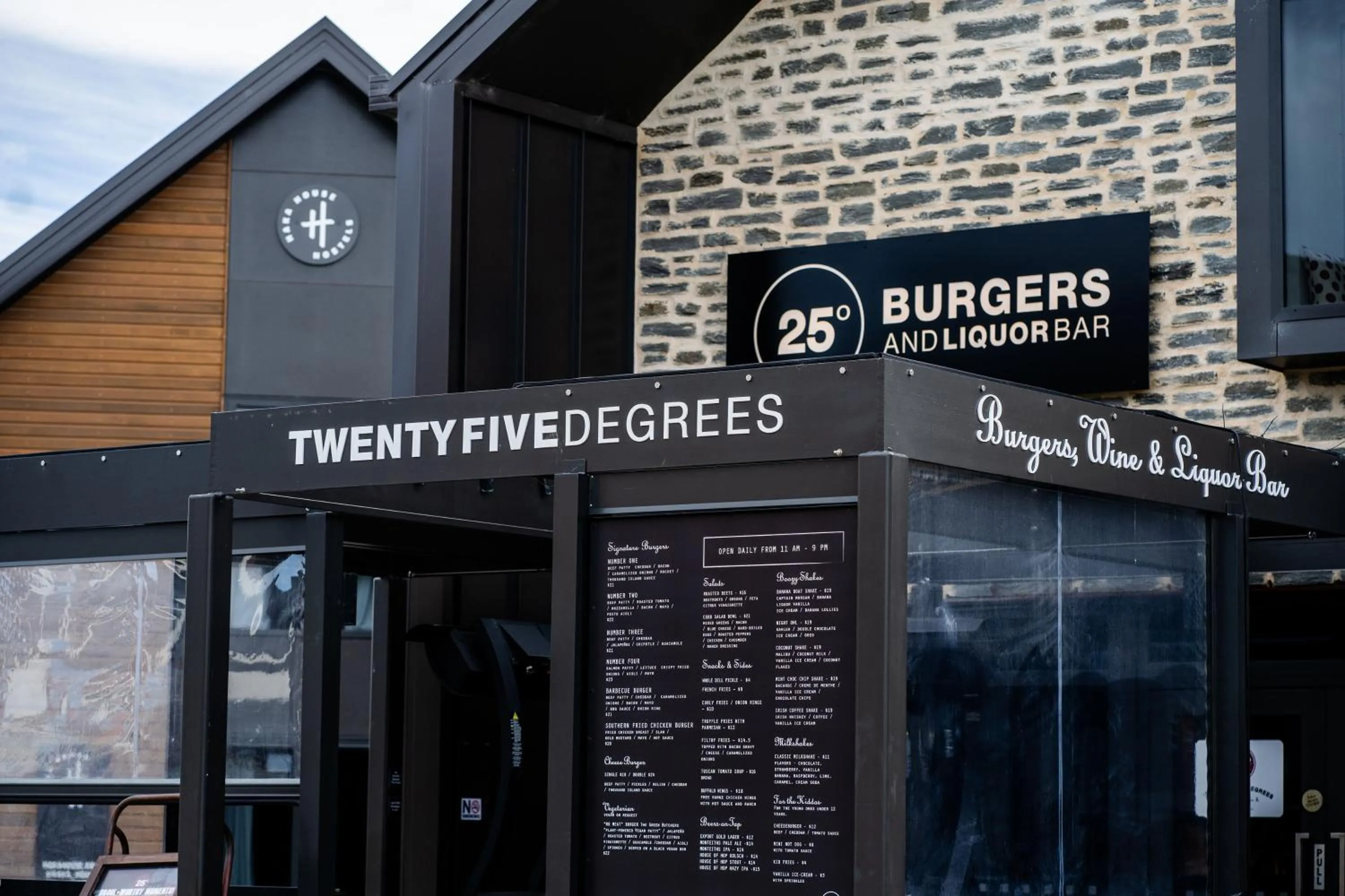 Day in Haka House Hostel Tekapo