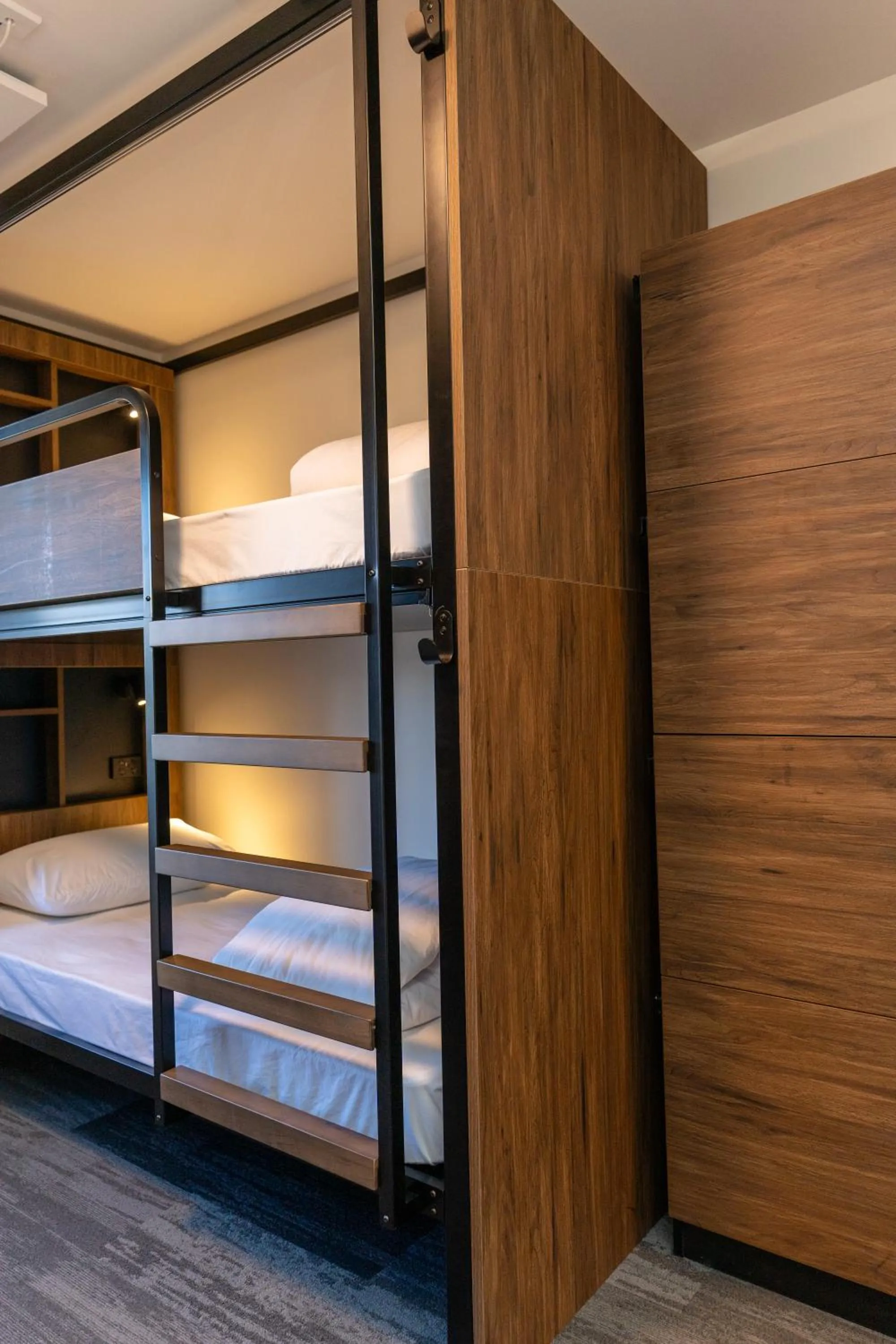 bunk bed, Bed in Haka House Hostel Tekapo