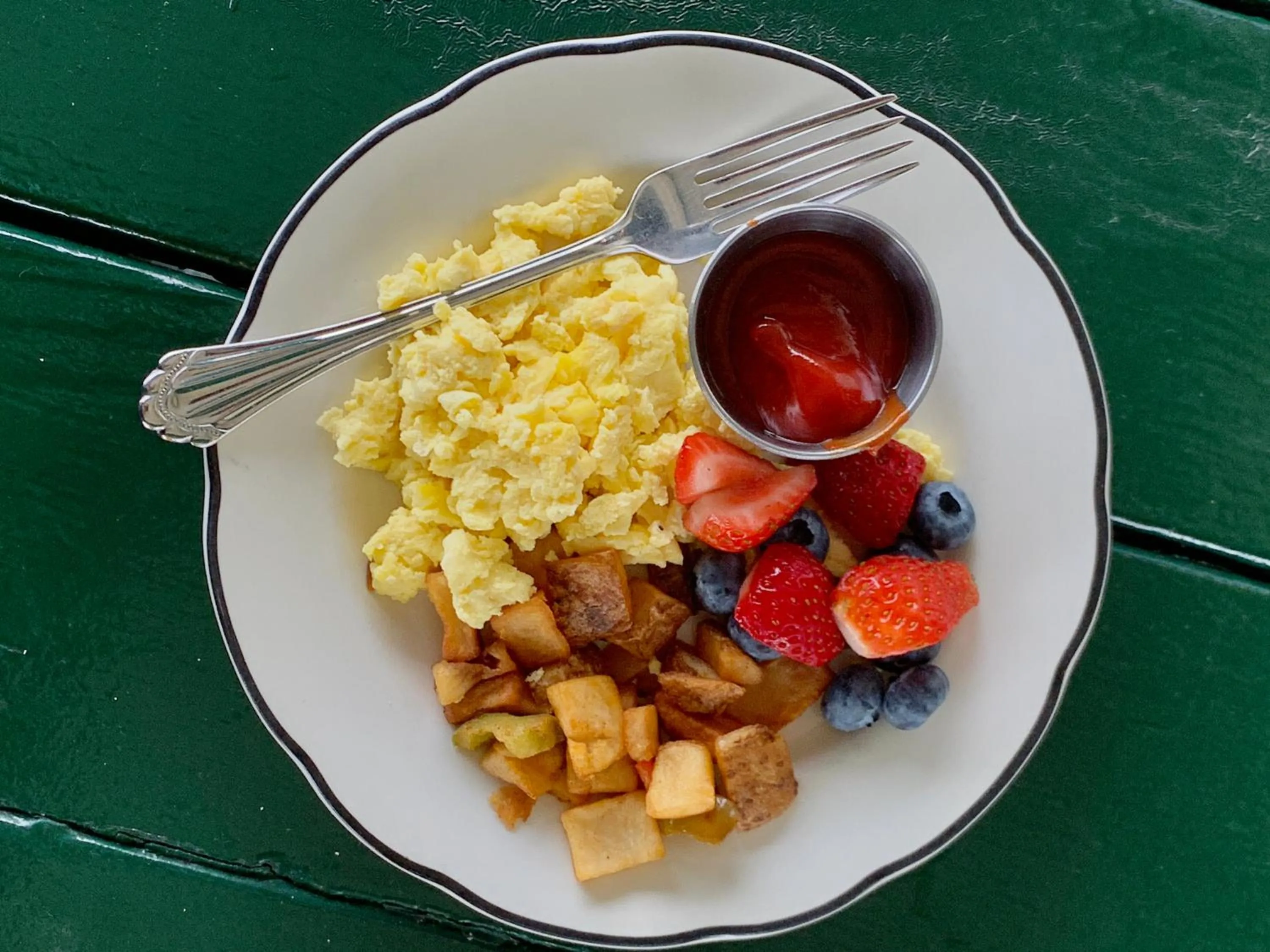 Restaurant/places to eat in Lighthouse Inn Cape Cod