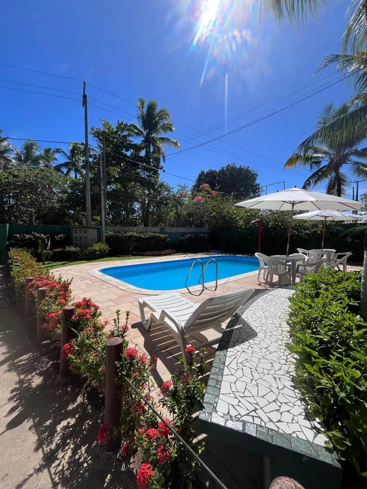 Swimming pool in Chalés Praias do Sul