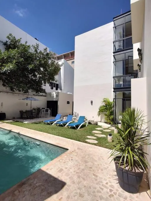 Property building in Viento Suites Cancún