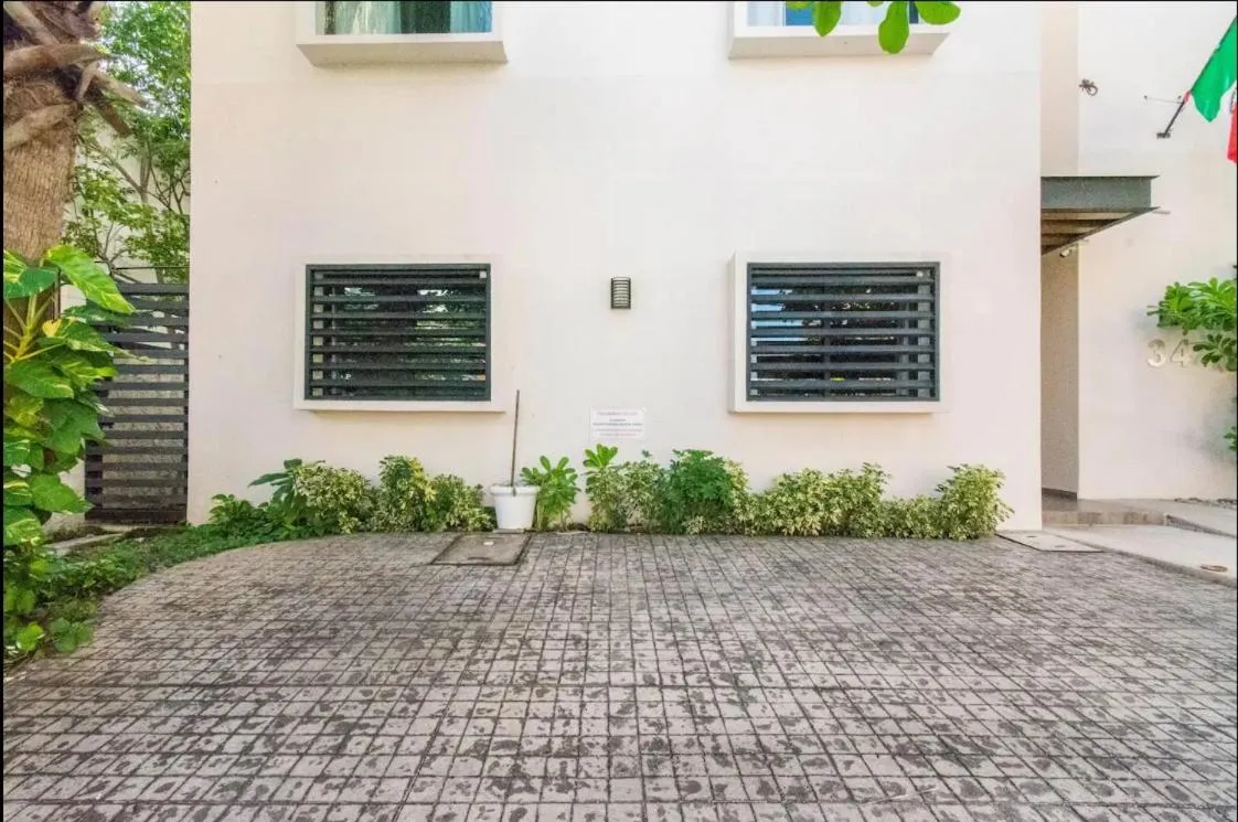 Street view in Viento Suites Cancún